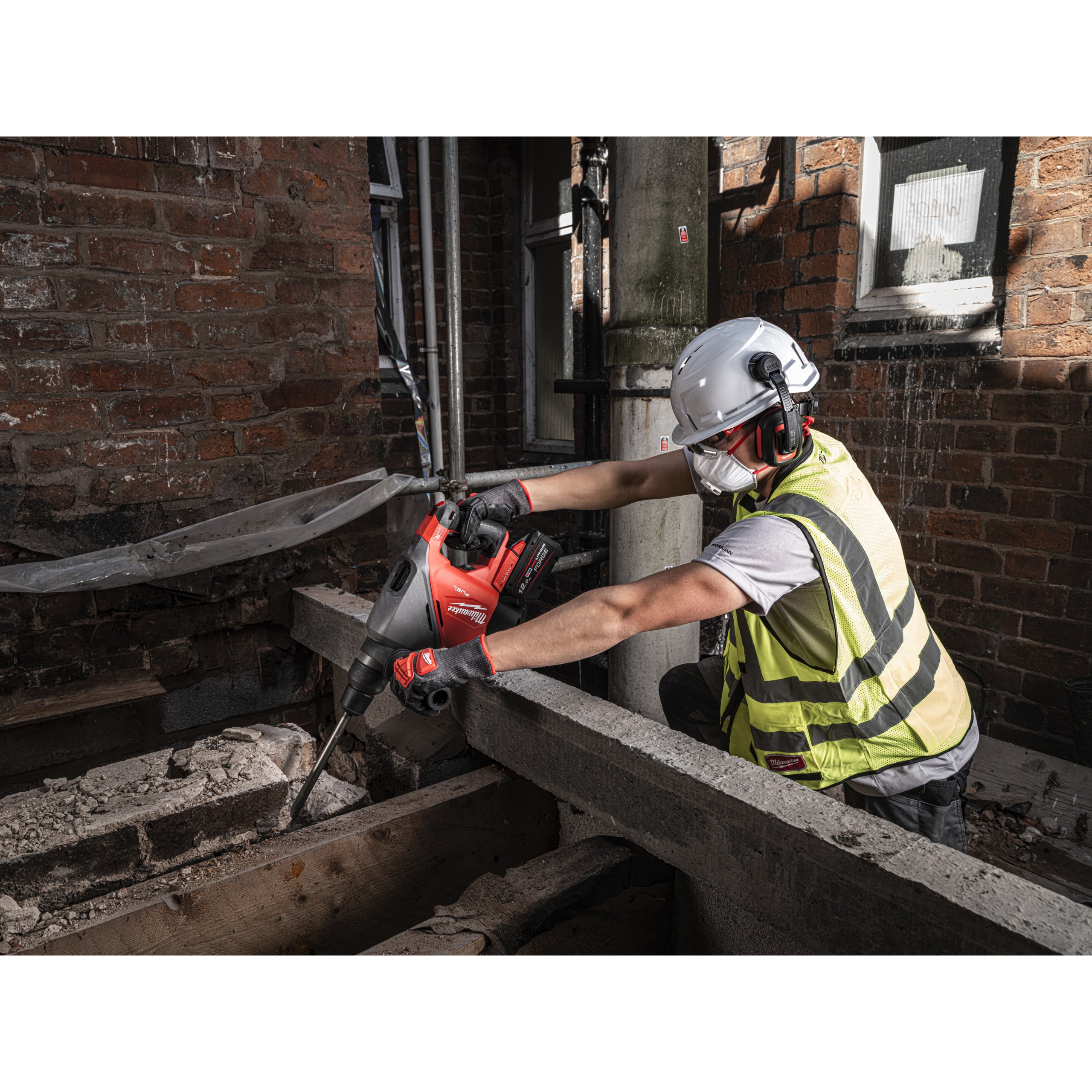 Rotopercutor SDS Max Ciocan rotopercutor SDS-Max Milwaukee M18 FHACO540-0C FUEL™ 40 mm ONE-KEY™, cod 4933493137