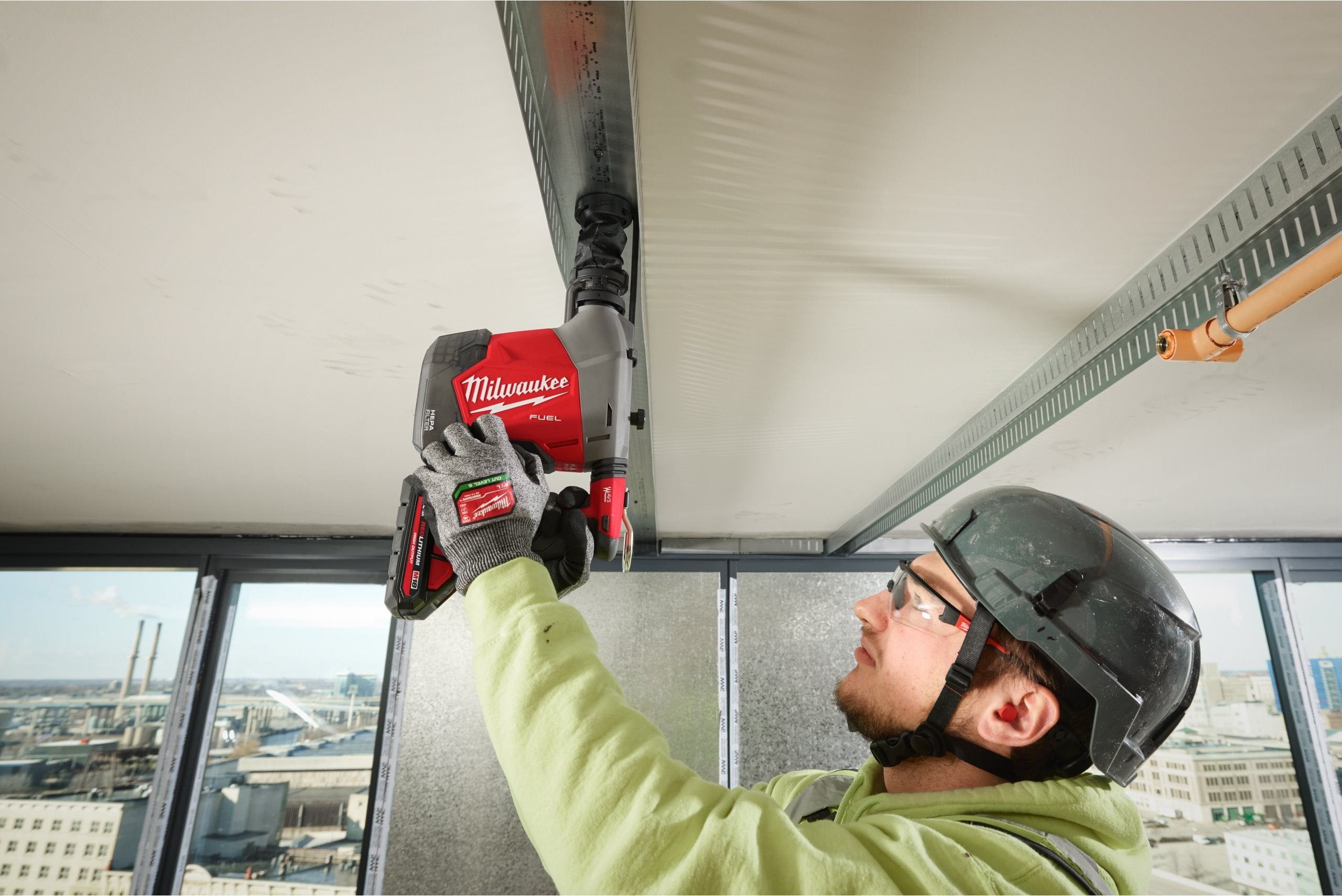 Ciocan rotopercutor Milwaukee M18 FHAFOH16-0X, 16 MM SDS-PLUS, FUEL™, extractor de praf integrat, 1 x cutie HD, cod 4933493532