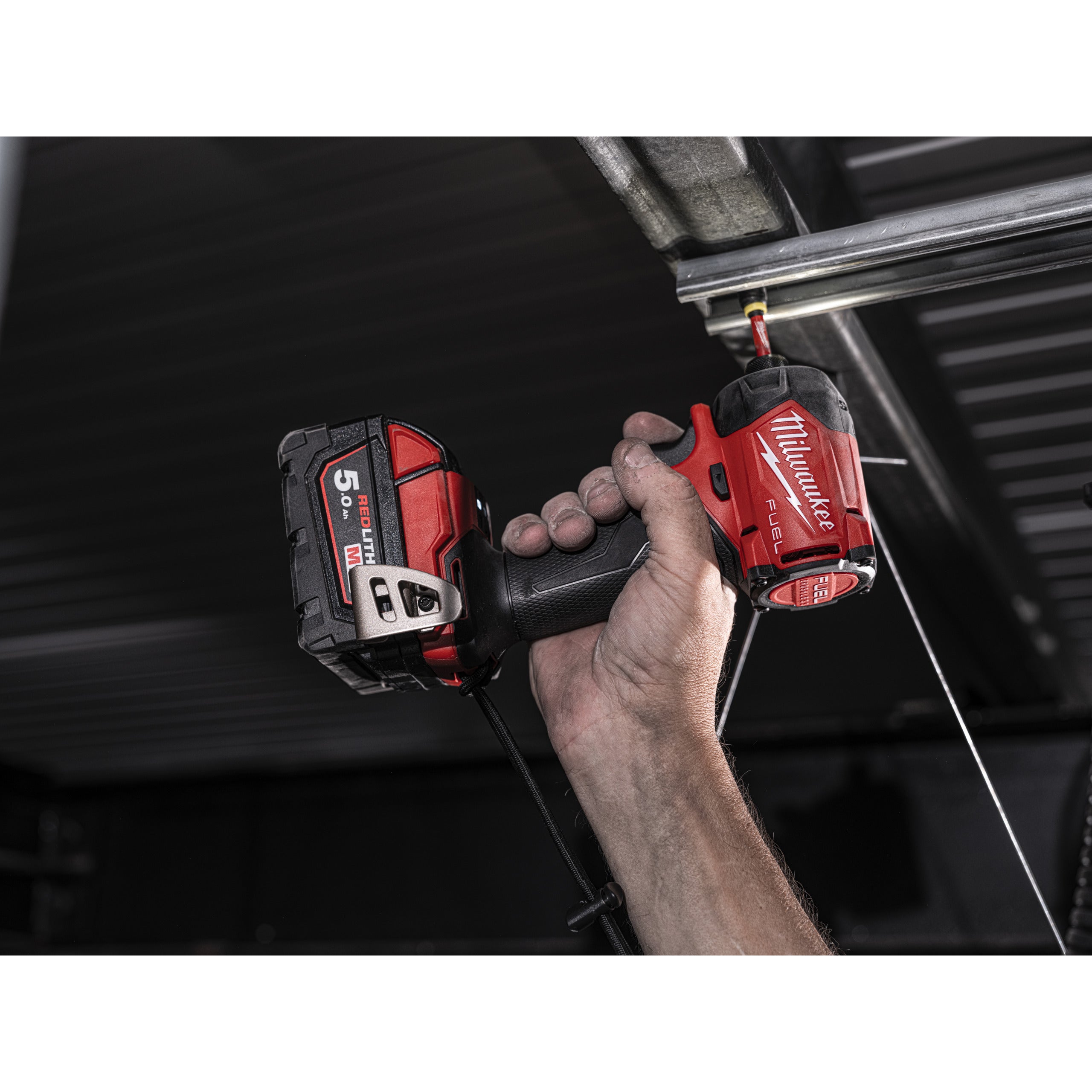 Mașină de înșurubat hidraulică cu impact ¼″ Hex Milwaukee M18 FIDRQ-0 FUEL™ SURGE™, cod 4933498911