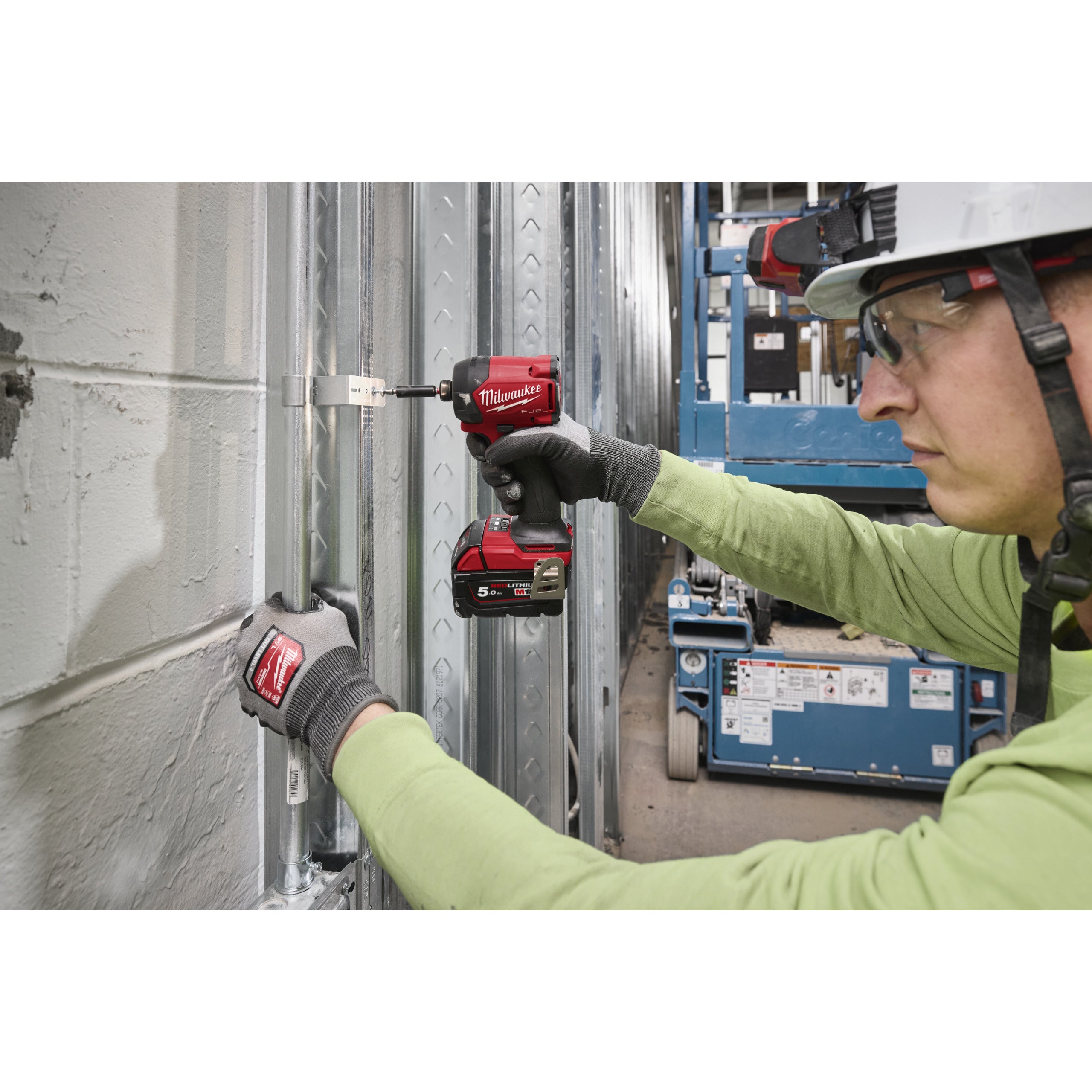 Mașină de înșurubat hidraulică cu impact ¼″ Hex Milwaukee M18 FIDRQ-0X FUEL™ SURGE™, cod 4933498910