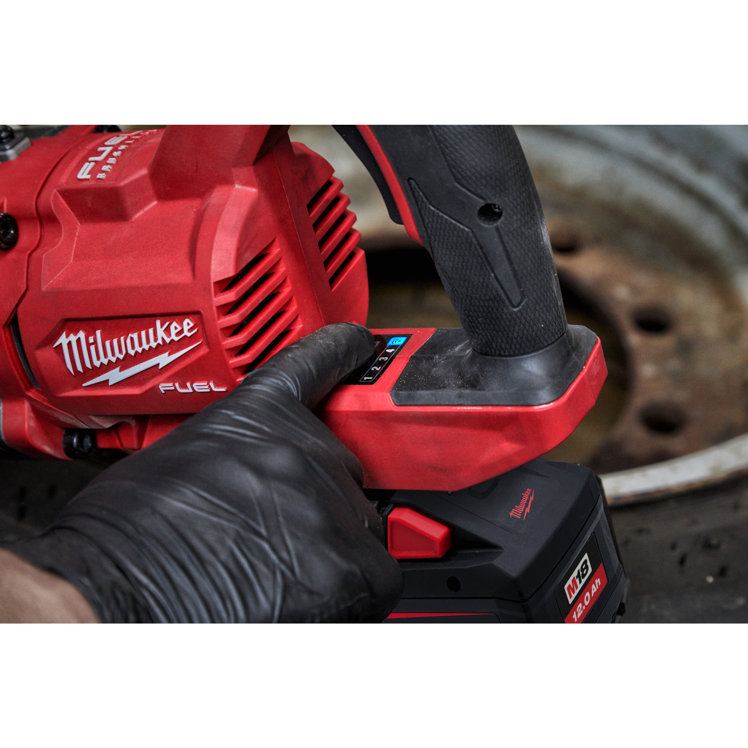 Cheie de impact 1″ ONE-KEY™ Milwaukee M18 ONEFHIWF1D-121C FUEL™ cu mâner-D, cuplu ridicat, inel de fixare și gât lung, cod 4933499251