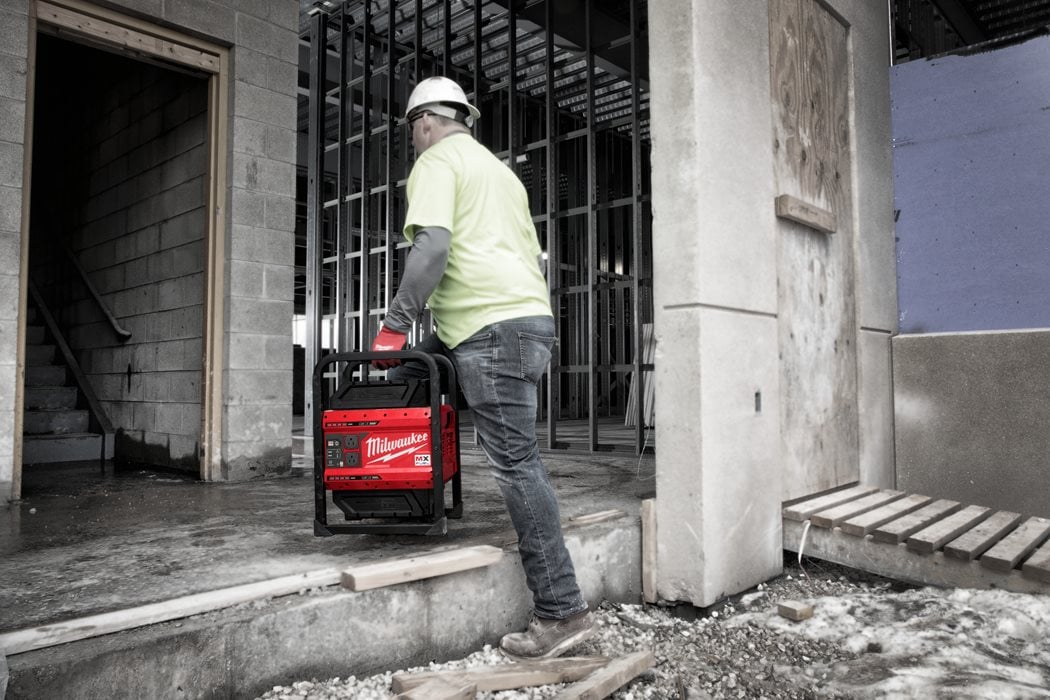 Invertor Milwaukee MXF PS-602 MX FUEL, 2 x acumulatori MXF XC406, cod 4933479266