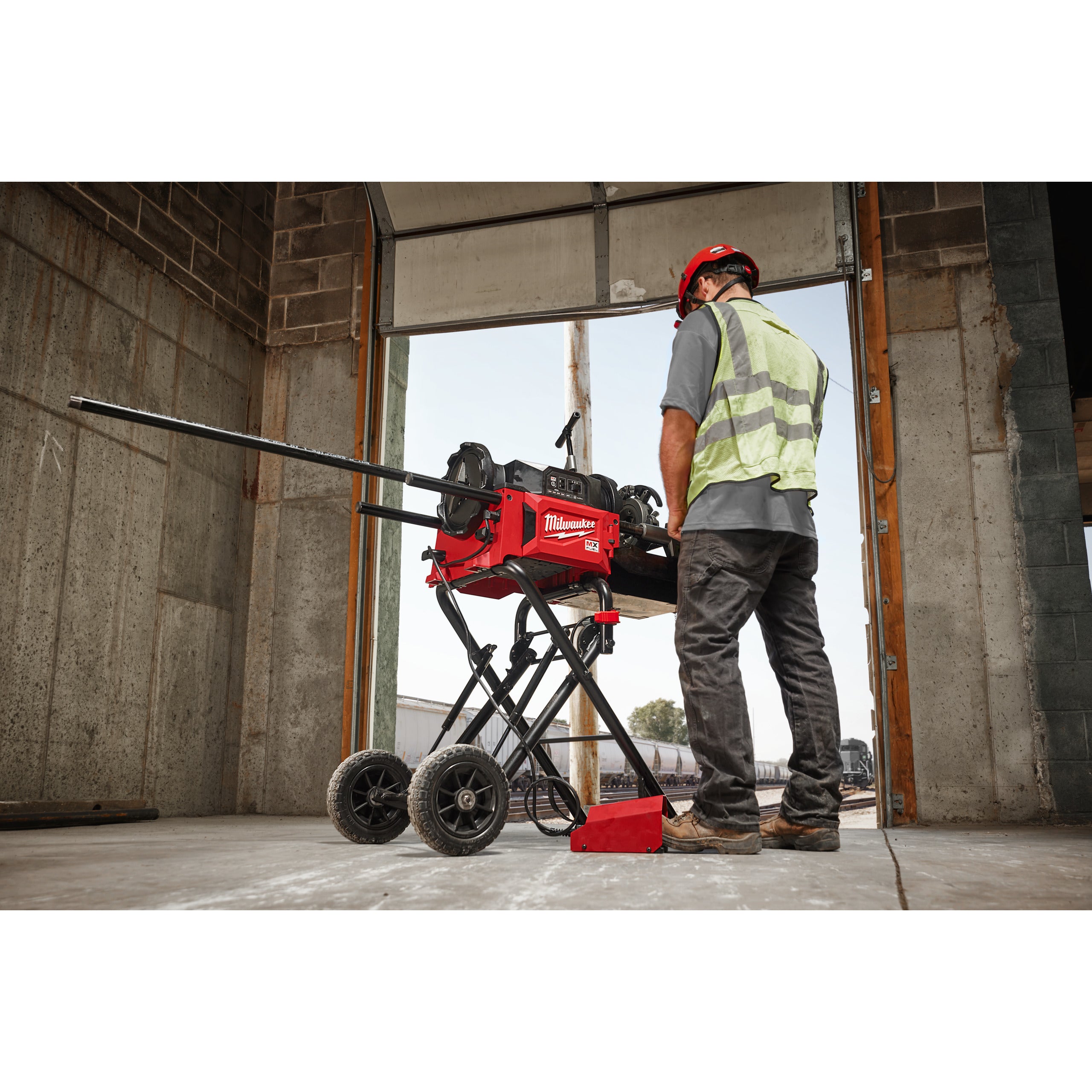 Mașină de filetat și canelat țevi 2″ Milwaukee MXF PTR2-0 ONE-KEY™, cod 4933498324