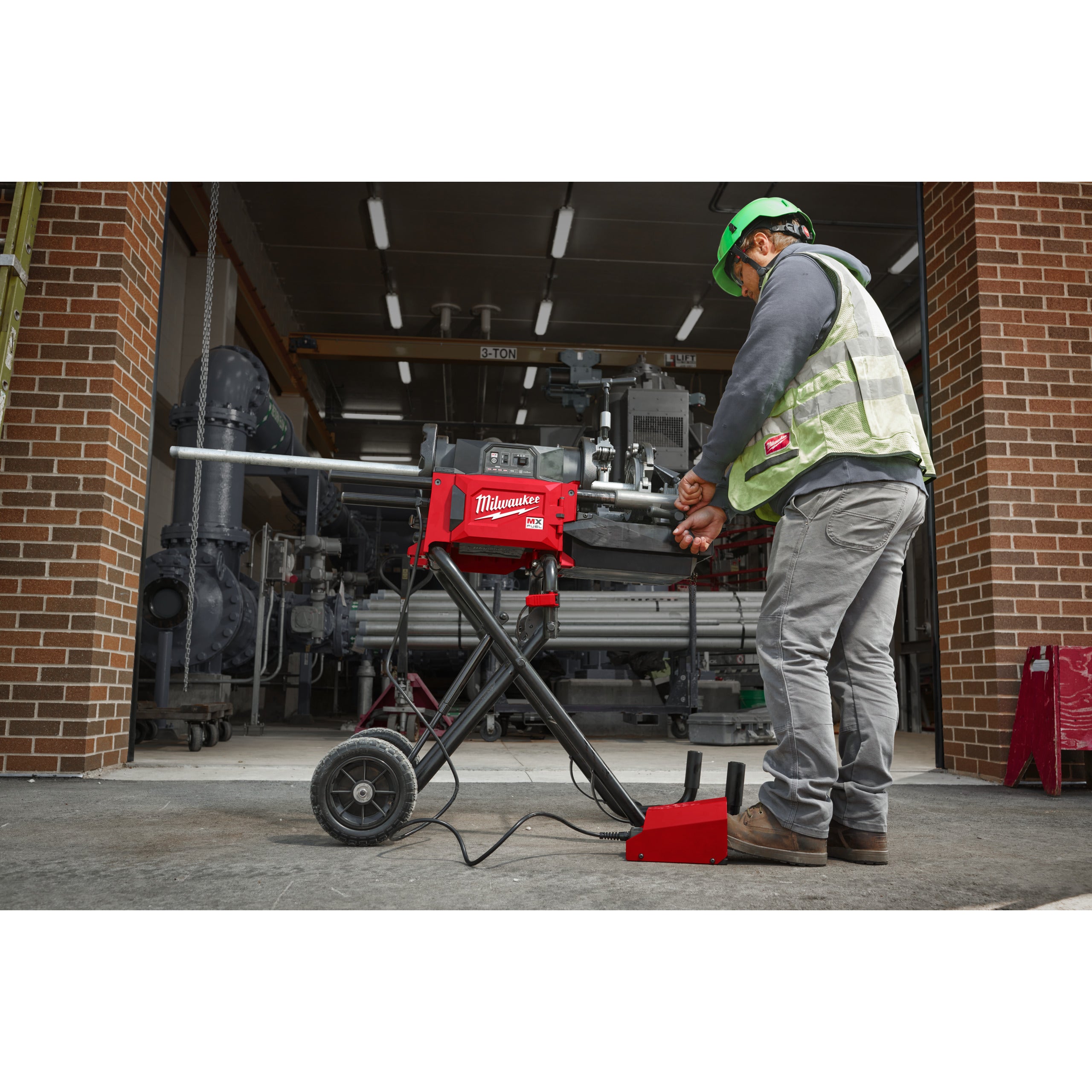 Mașină de filetat și canelat țevi 2″ Milwaukee MXF PTR2-0 ONE-KEY™, cod 4933498324