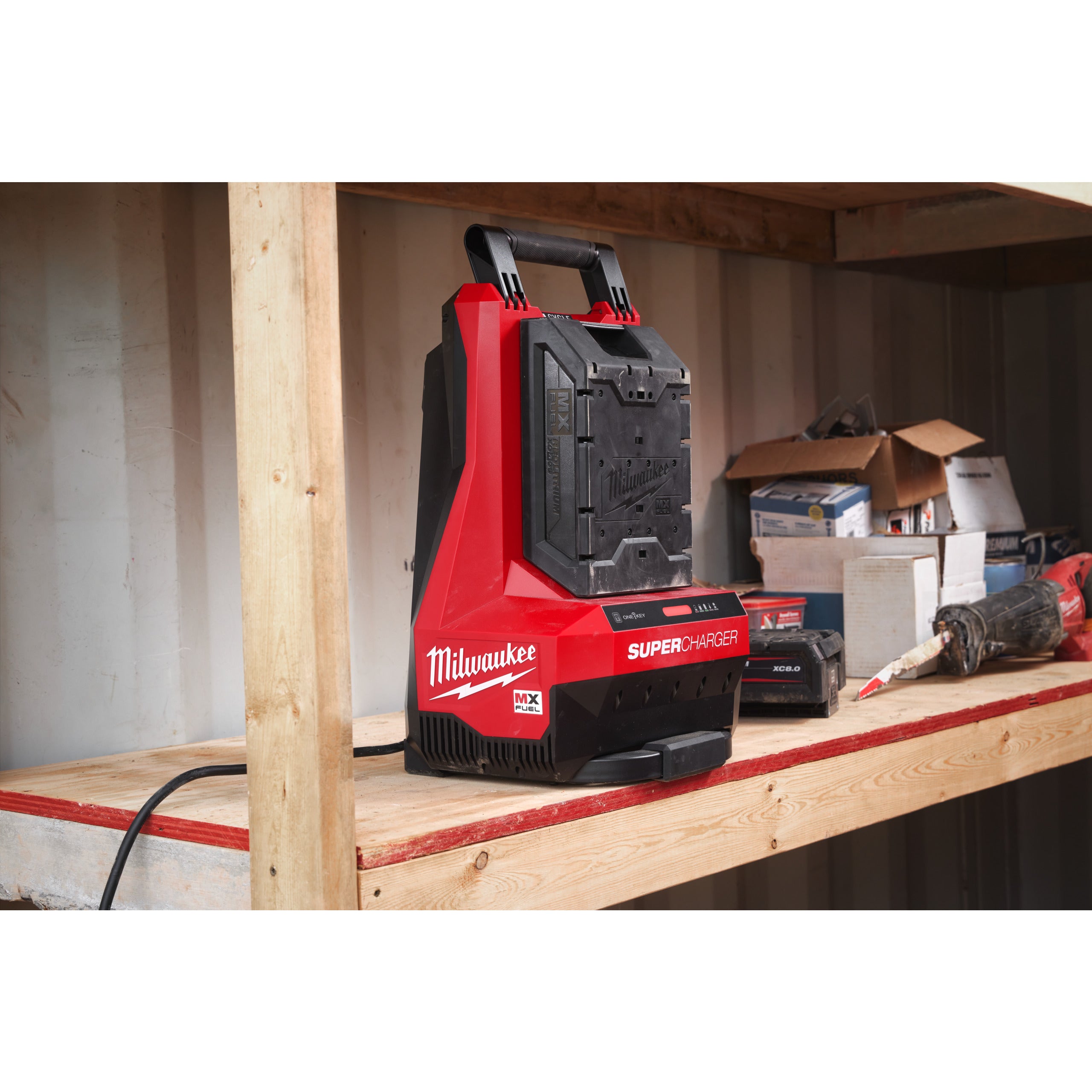 Încărcător super rapid Milwaukee MXF SC, cod 4932492848