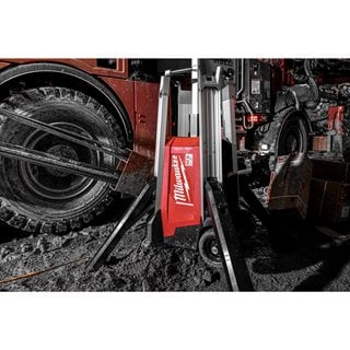 Turn de iluminat Milwaukee MXF TL, ONE-KEY™, TRUEVIEW™