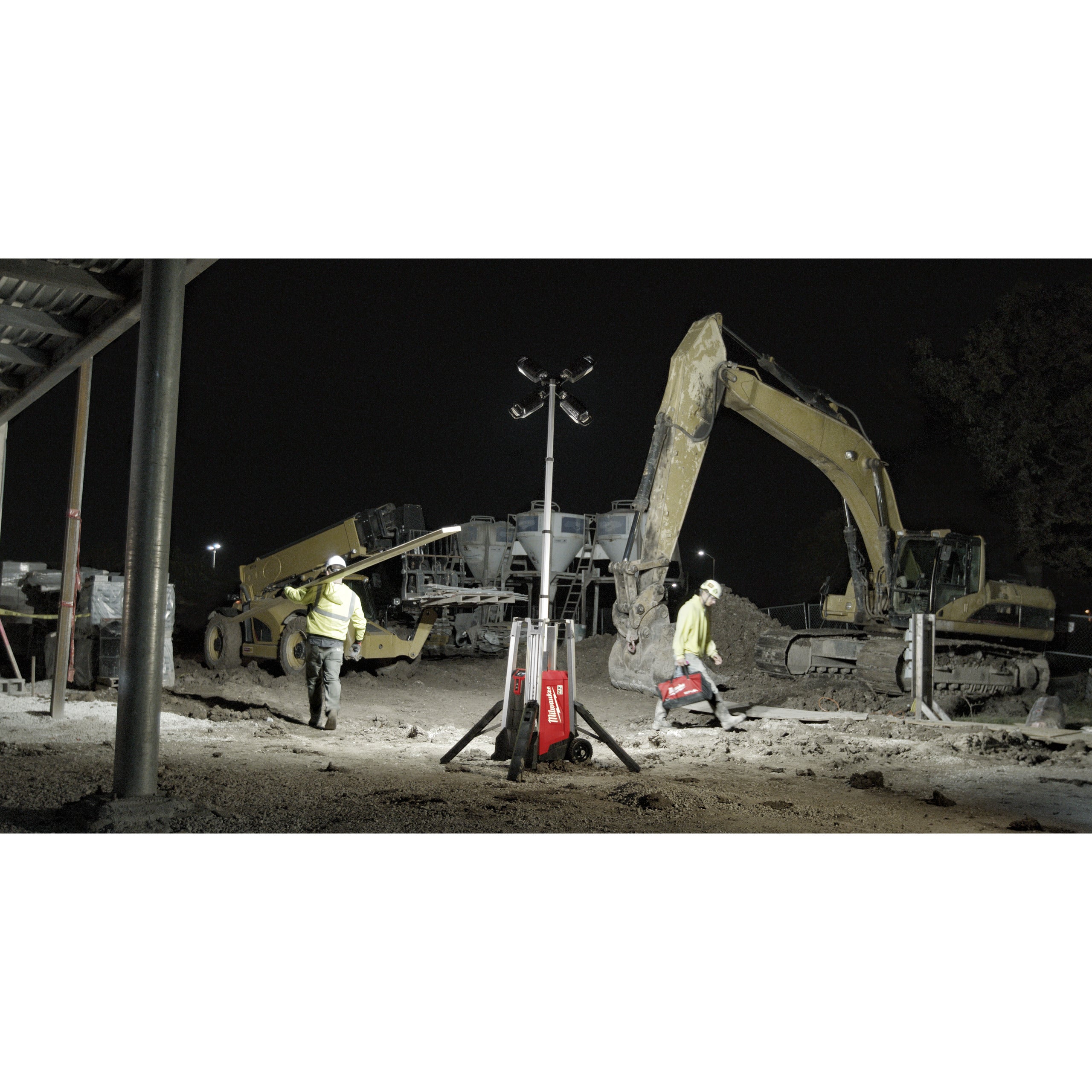 Turn mobil de iluminat Milwaukee MXF TL-801, cod 4933502173