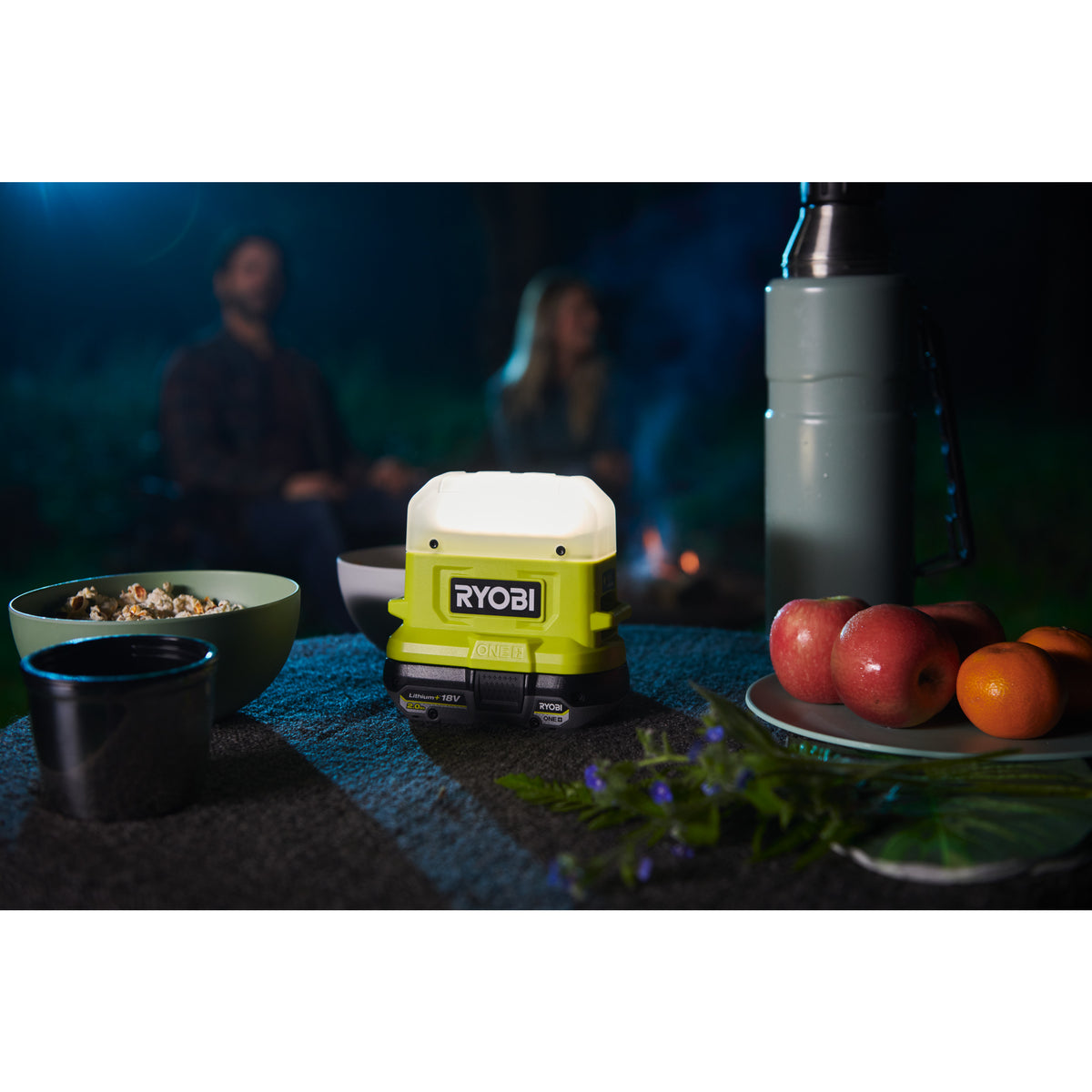 Lampă ambientală compactă 18V ONE+™ Ryobi RLC18-0, cod 5133005385