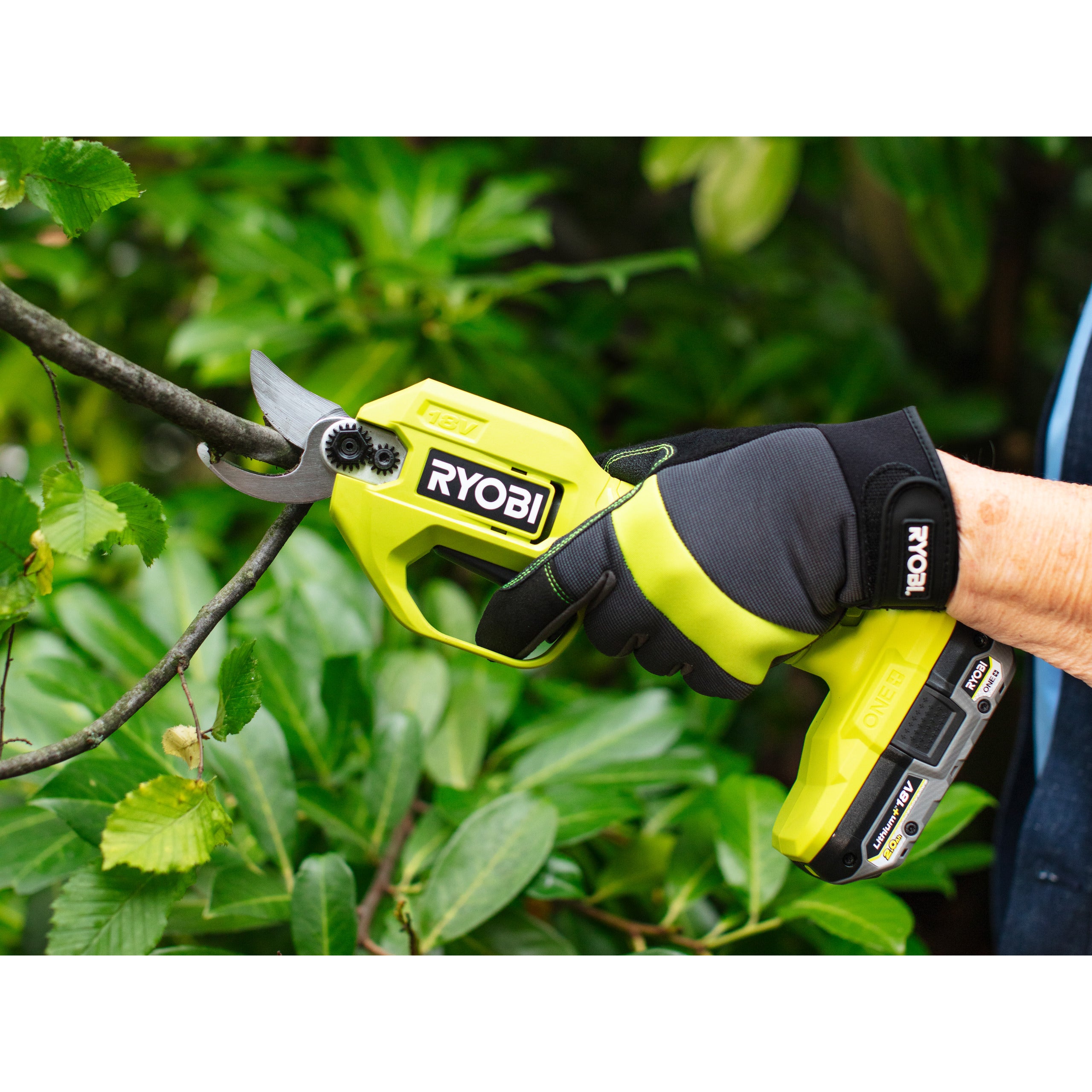 Foarfecă de grădină 18V ONE+™ Ryobi RY18SCA-0, cod 5133005024