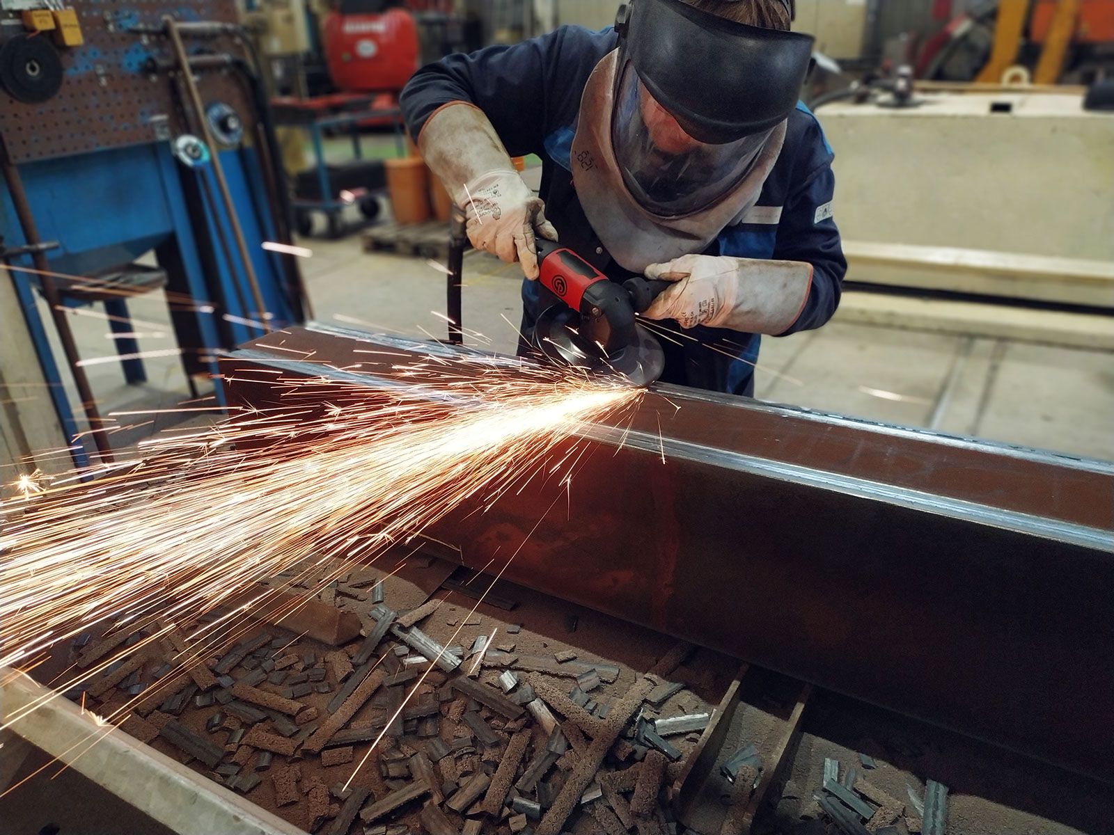 CP3750-085AA7 Polizor unghiular pneumatic 7" (180 mm) Chicago Pneumatic, cod 6151607830