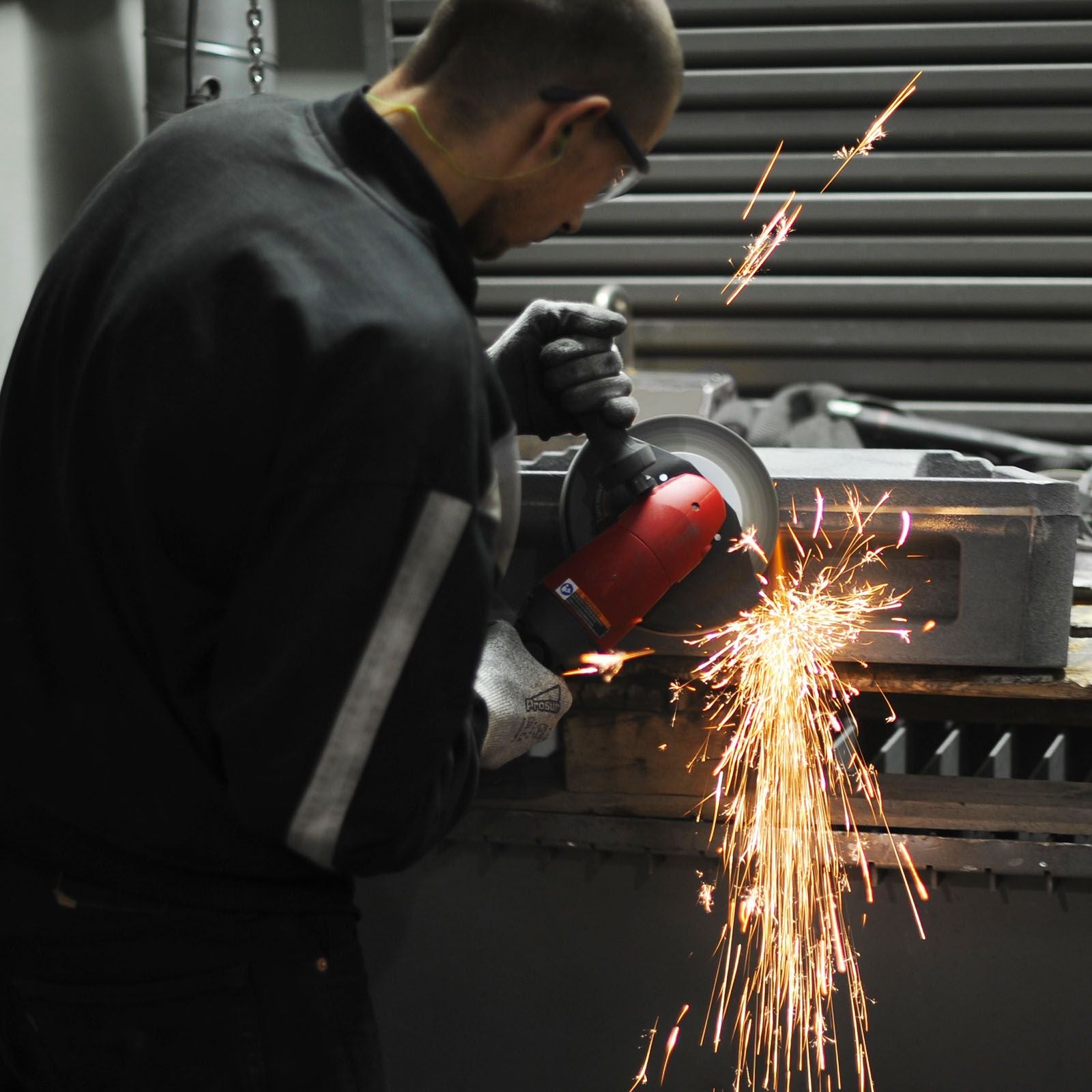 CP3850-65AH9VE Polizor unghiular pneumatic 9" (230 mm) Chicago Pneumatic, cod 6151704950