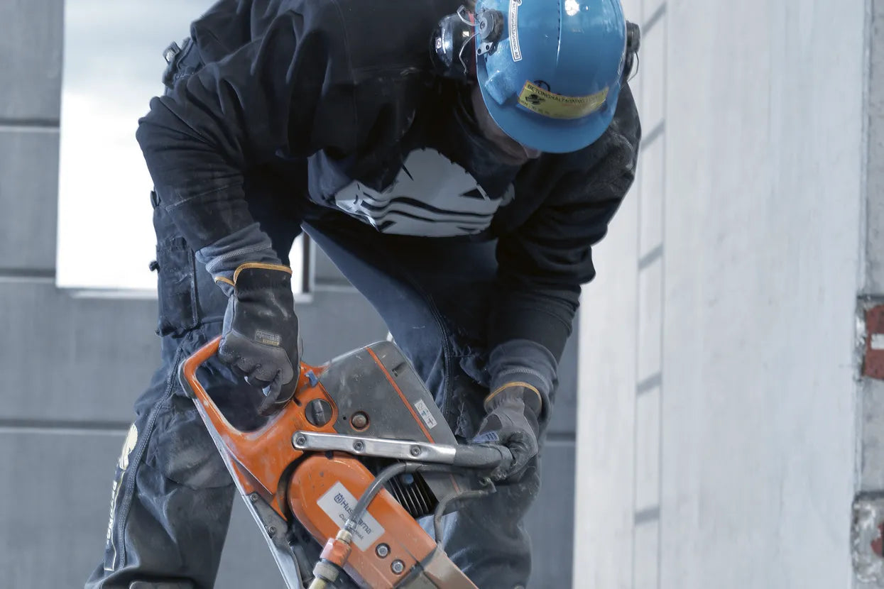 Mașină de tăiat beton și asfalt Husqvarna K 760 Cut-n-Break II, adâncime 400mm, diametru disc 230mm, putere 3,7kW, fără disc, cod 967195701