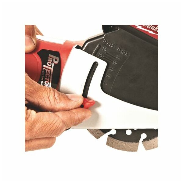 Polizor unghiular cu dispozitiv de aspirare 1550 W Milwaukee AGV15-125XC, cod 4933448025