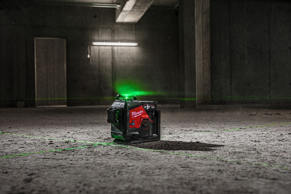 Nivelă laser 12V, fascicul verde, 3 planuri, Milwaukee M12 3PL-401C, cod 4933478102, 1 x acumulator M12 B4, 1 x încărcător C12 C, Kitbox