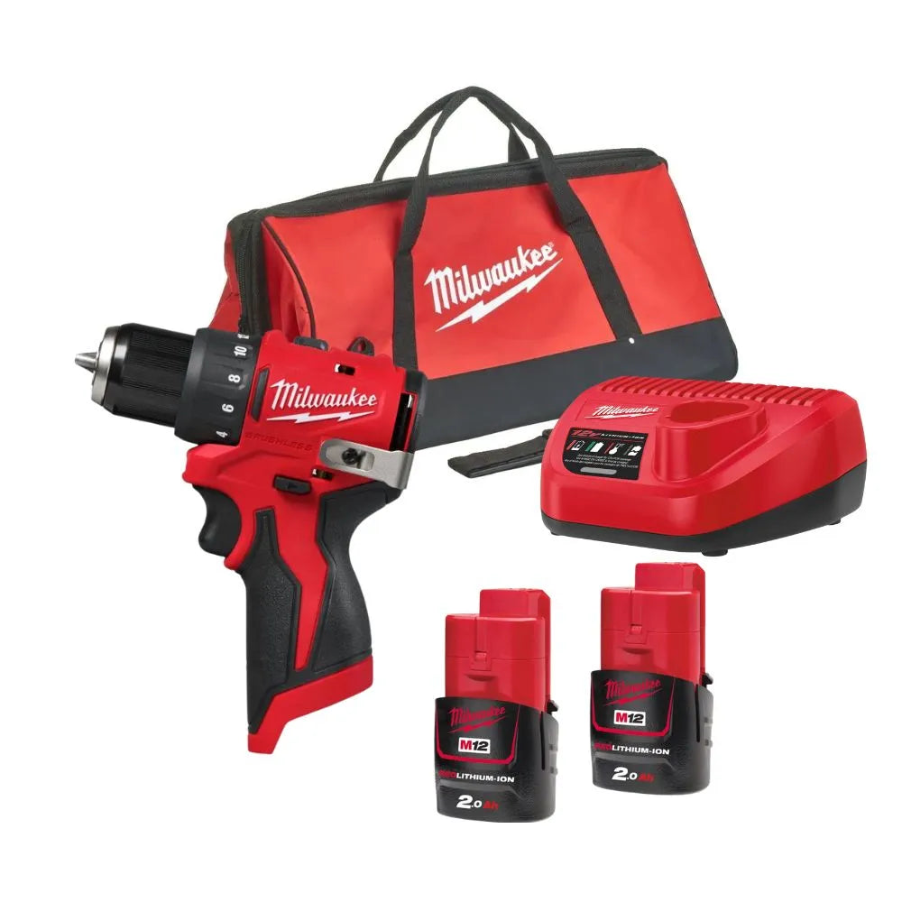 Mașină de găurit compactă Milwaukee M12 BLPDRC, cu percuție și motor fără perii