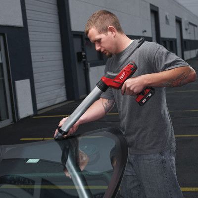 Pistol aplicare silicon 600 ml M18™ Milwaukee C18PCG/600A-0B, cod 4933459638, fără acumulator, fără încărcător