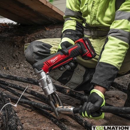 Sculă pentru instalarea conectorilor electrici M18BSBT-202X, 2 x M18 B2, 1 x M12-18 FC, 1 x cutie HD, Milwaukee, cod 4933493289