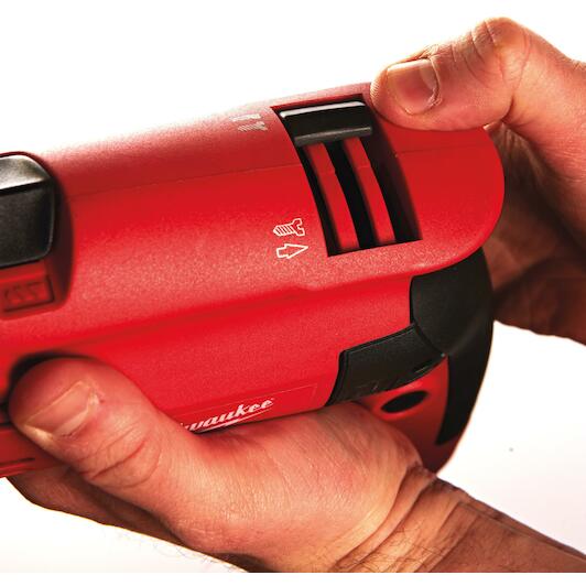 Mașină de găurit cu percuție 630 W Milwaukee PDE16RP, cod 4933409206