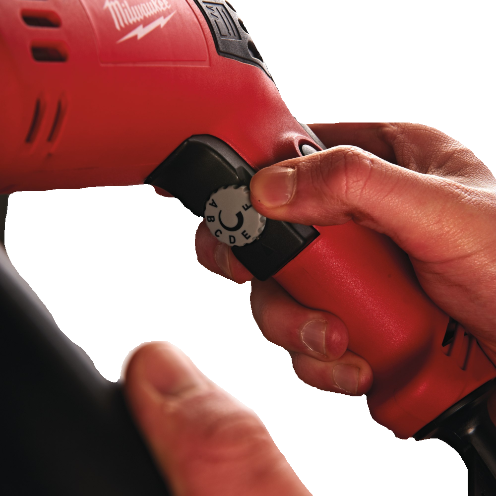 Mașină de găurit 630 W Milwaukee DE13RP, cod 4933409194