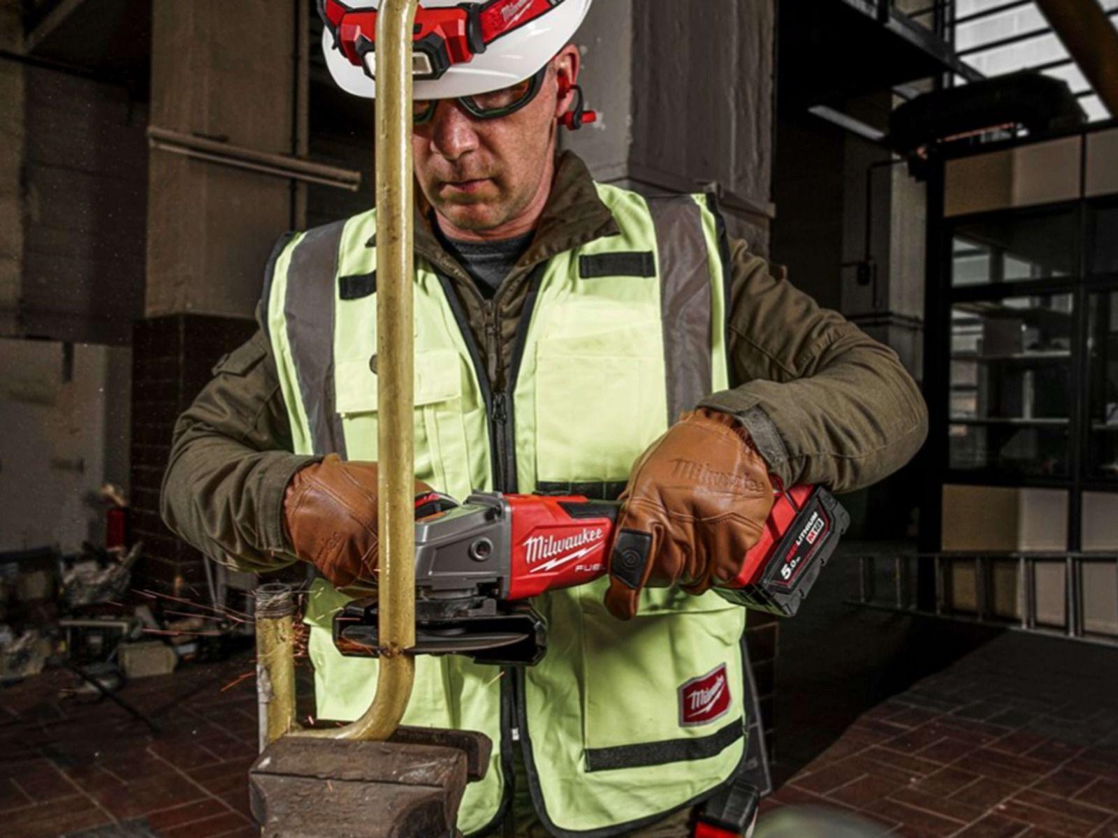 Polizor unghiular 125 mm Milwaukee M18 FSAG125XB100P-502P FUEL™, 2 x acumulator M18 B5, 1 x încărcător M12-18 FC, discuri abrazive, discuri diamantate, cutie PACKOUT, cod 4933498241 - BIG STORE (Dynamic Tools SRL)