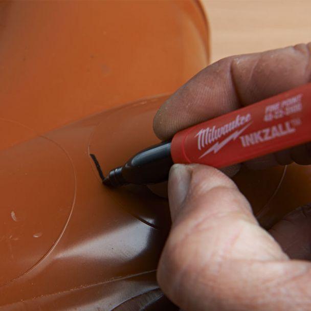 Marker cu vârf negru Milwaukee, cod 48223100 - BIG STORE (Dynamic Tools SRL)