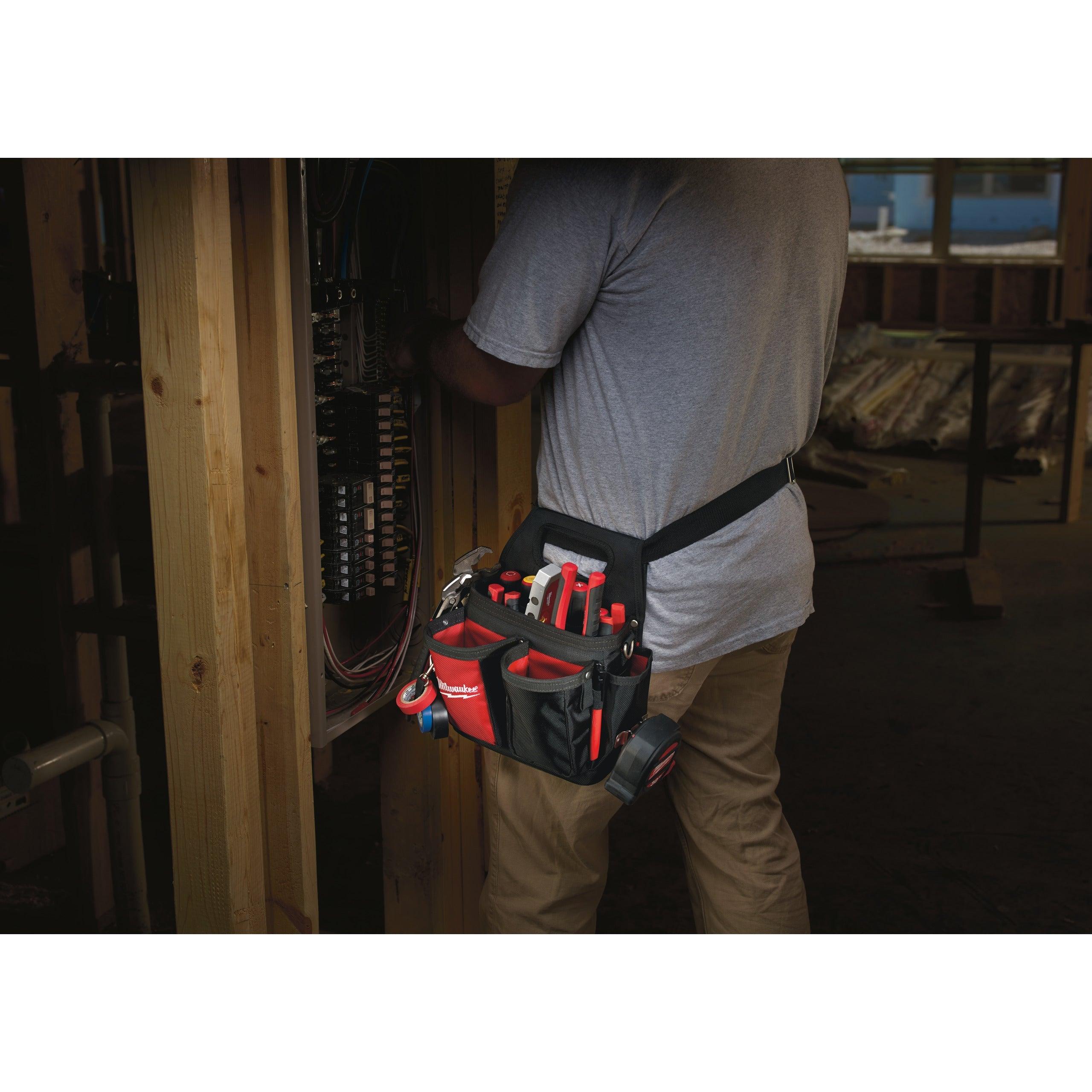 Geantă pentru electricieni, Milwaukee cod 48228112 - BIG STORE (Dynamic Tools SRL)