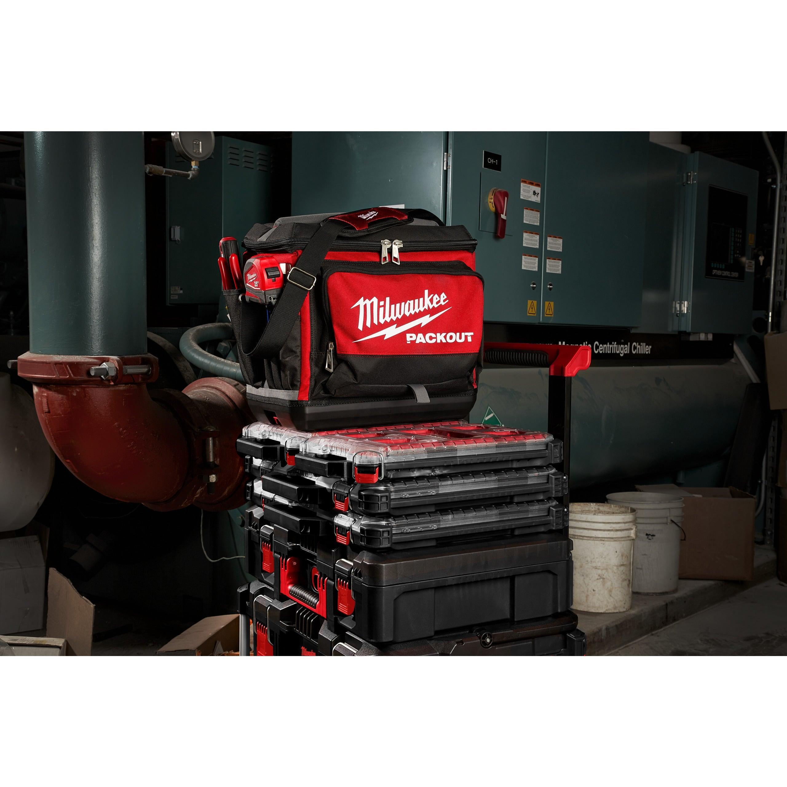 Geantă termică Packout Milwaukee cod 4932471132 - BIG STORE (Dynamic Tools SRL)