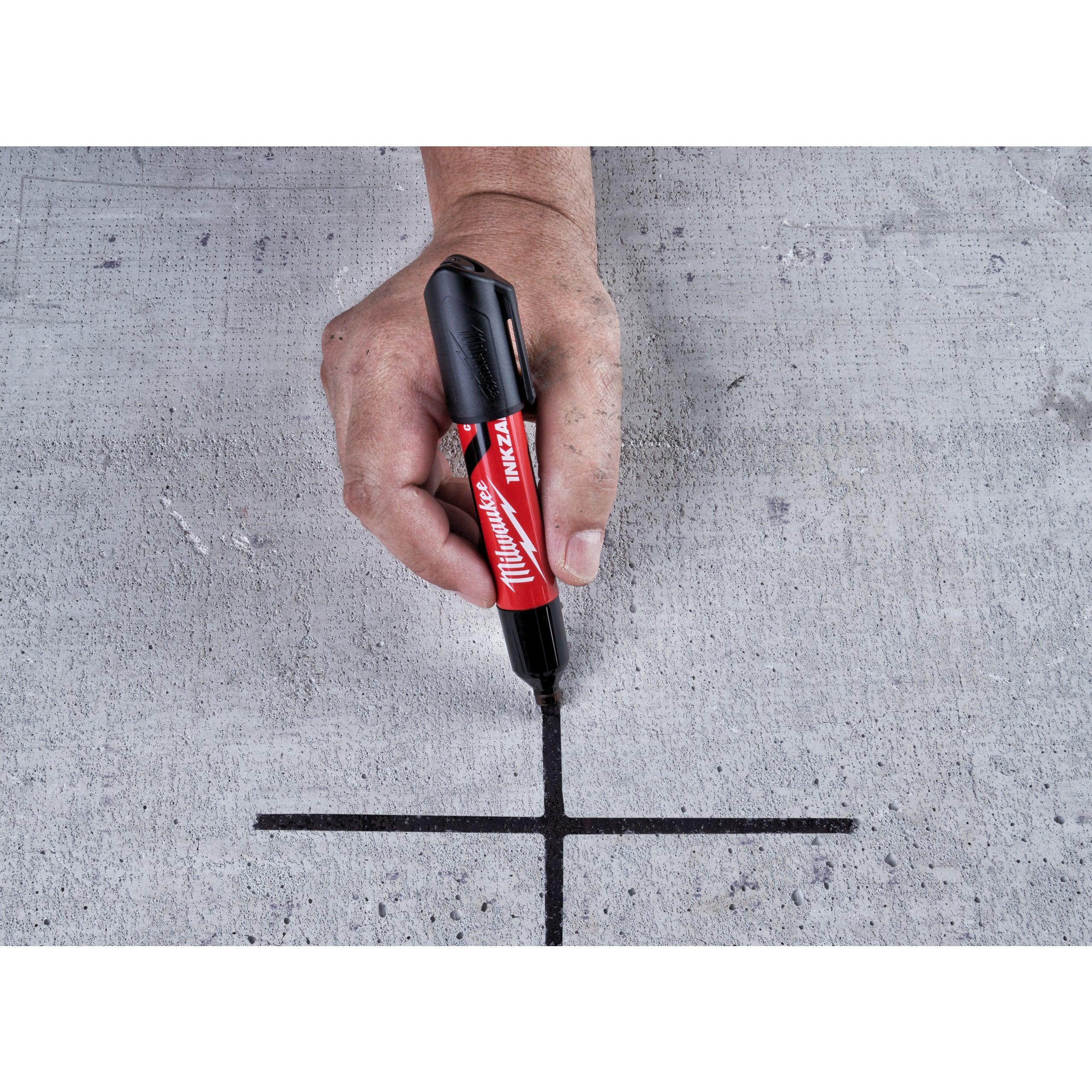 Marker INKZALL™ cu vârf lat Negru L Milwaukee cod 4932471555 - BIG STORE (Dynamic Tools SRL)