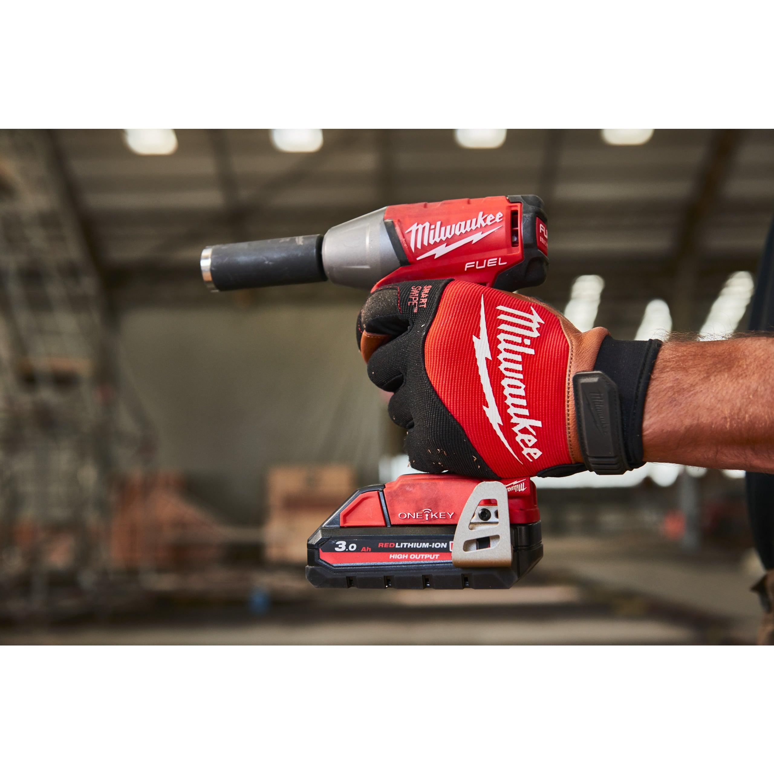 Mănuși hibrid piele -7/S - 1 pereche, Milwaukee cod 4932479726 - BIG STORE (Dynamic Tools SRL)