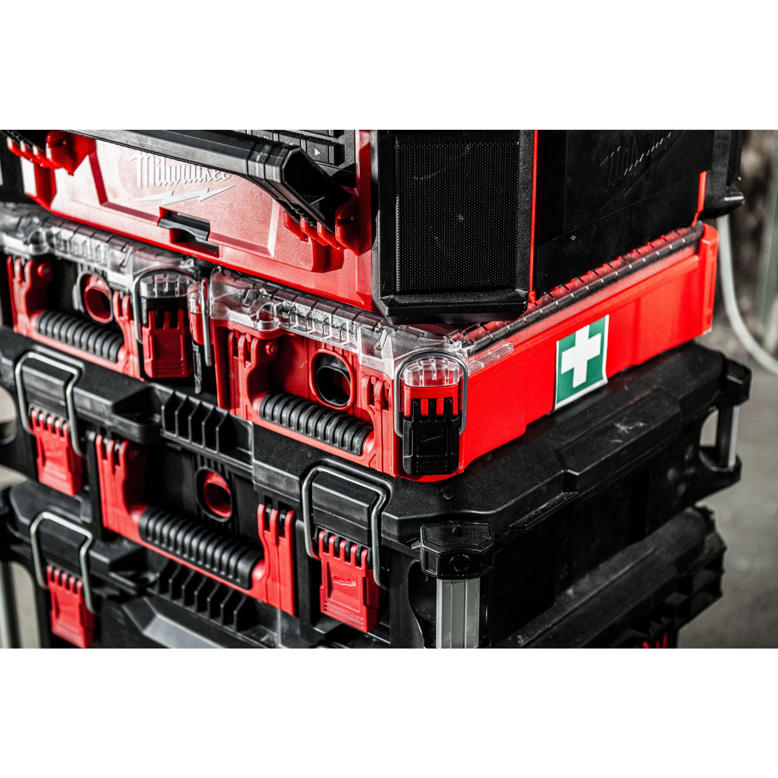 Trusă PACKOUT™ de prim ajutor DIN 13157, Milwaukee cod 4932478879 - BIG STORE (Dynamic Tools SRL)