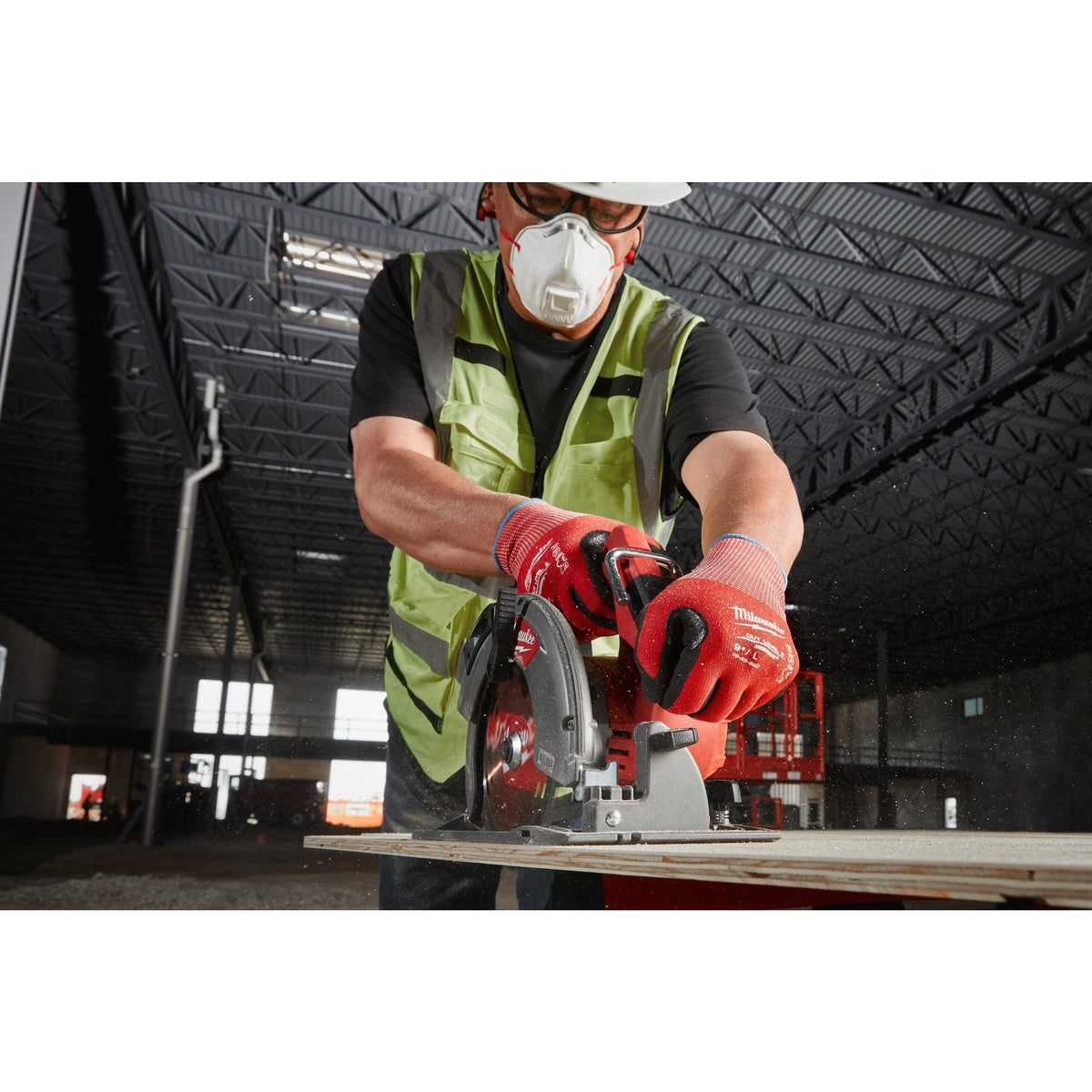 Mănuși cu rezistență la tăiere B -7/S - 1 pereche, Milwaukee cod 4932479906 - BIG STORE (Dynamic Tools SRL)