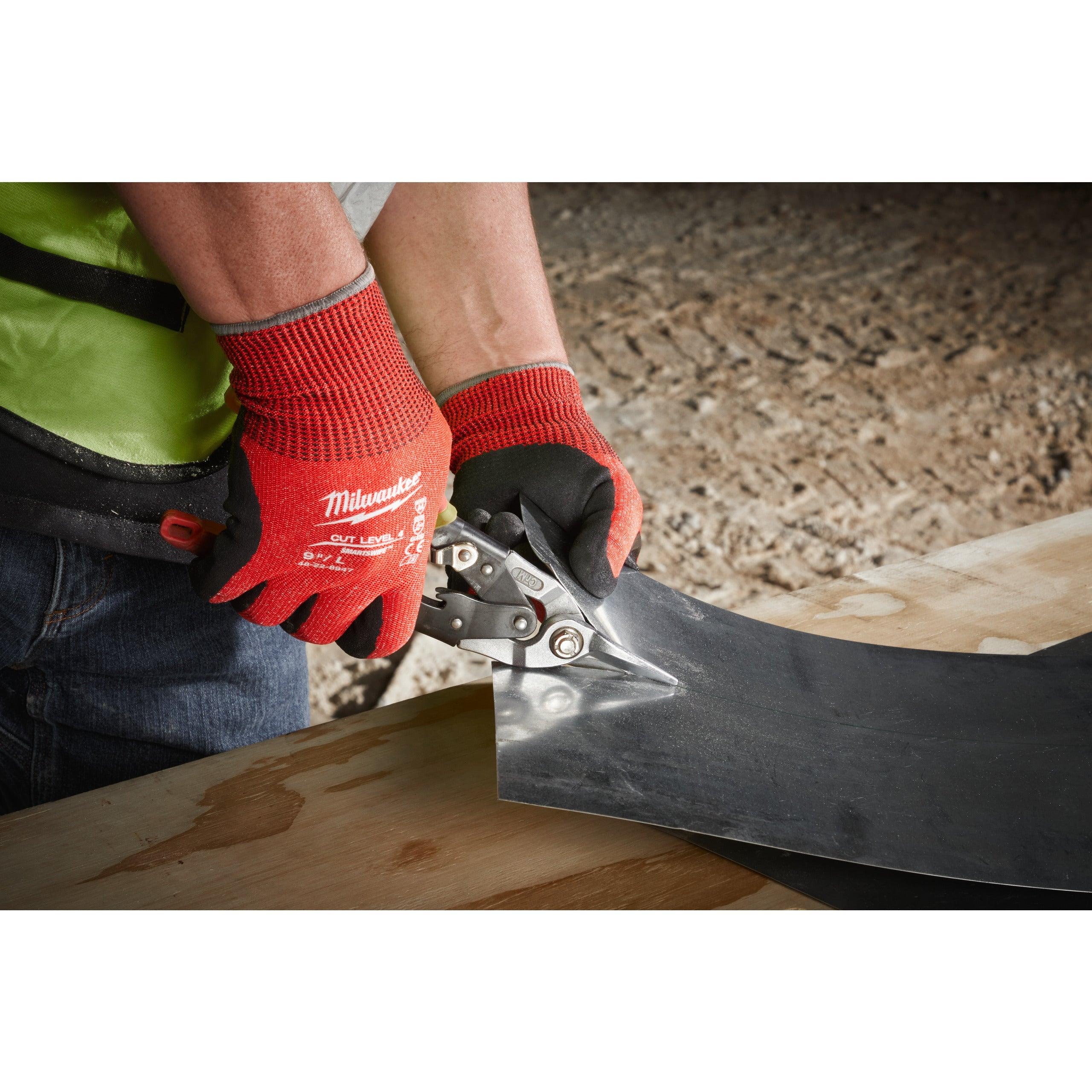 Mănuși cu rezistență la tăiere D -7/S - 1 pereche, Milwaukee cod 4932479911 - BIG STORE (Dynamic Tools SRL)