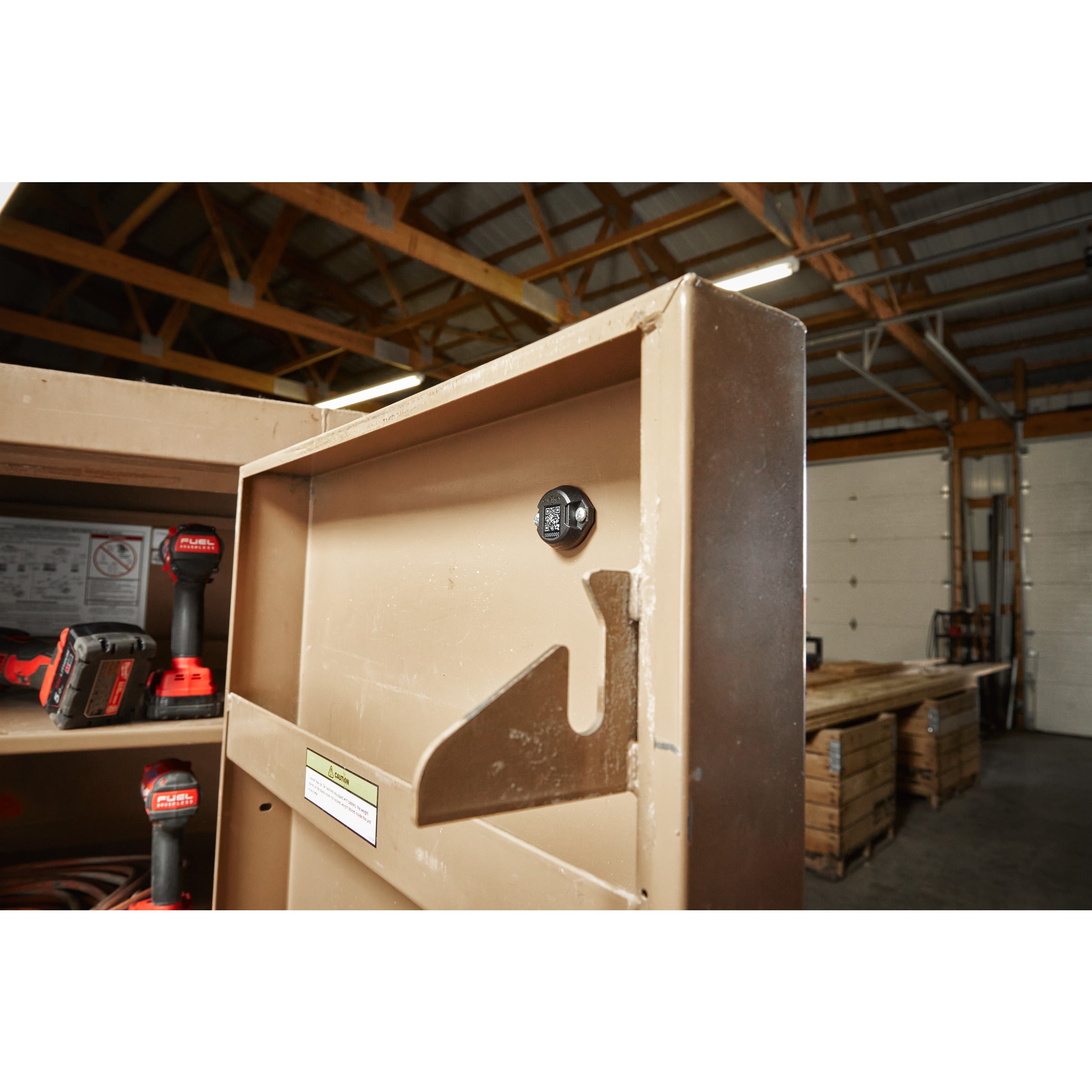 Modul de urmărire BTT ONE-KEY™ Bluetooth® Milwaukee BTT-10, cod 4933478643 - BIG STORE (Dynamic Tools SRL)