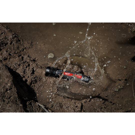 Lanternă Milwaukee L4 FMLED-201, reîncărcabilă cu USB, TRUEVIEW™, cod 4933478113 - BIG STORE (Dynamic Tools SRL)