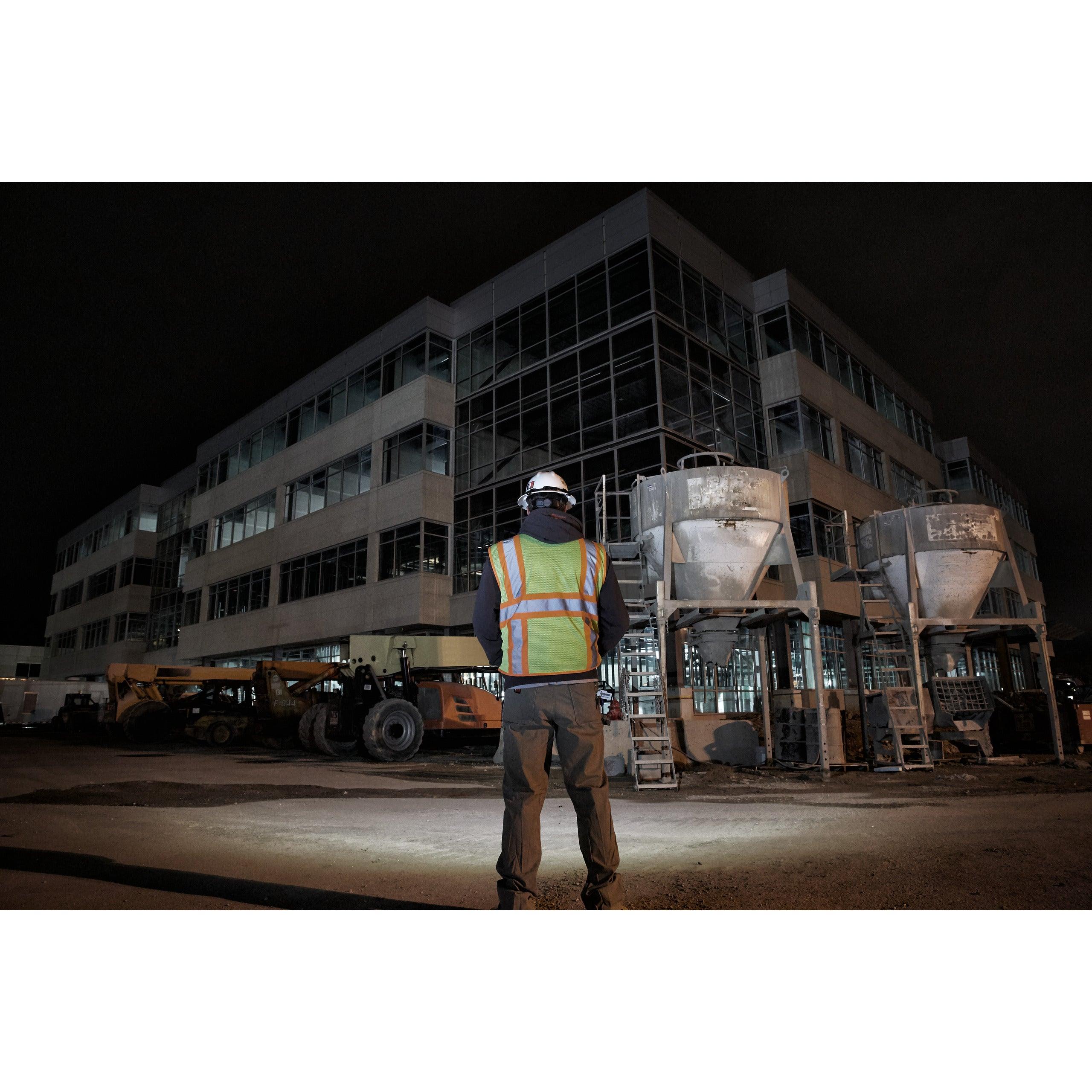 Lanternă frontală reîncărcabilă USB Milwaukee L4HL-301, 1 x L4 B3 acumulator, cablu USB, Blister, cod 4933479764 - BIG STORE (Dynamic Tools SRL)