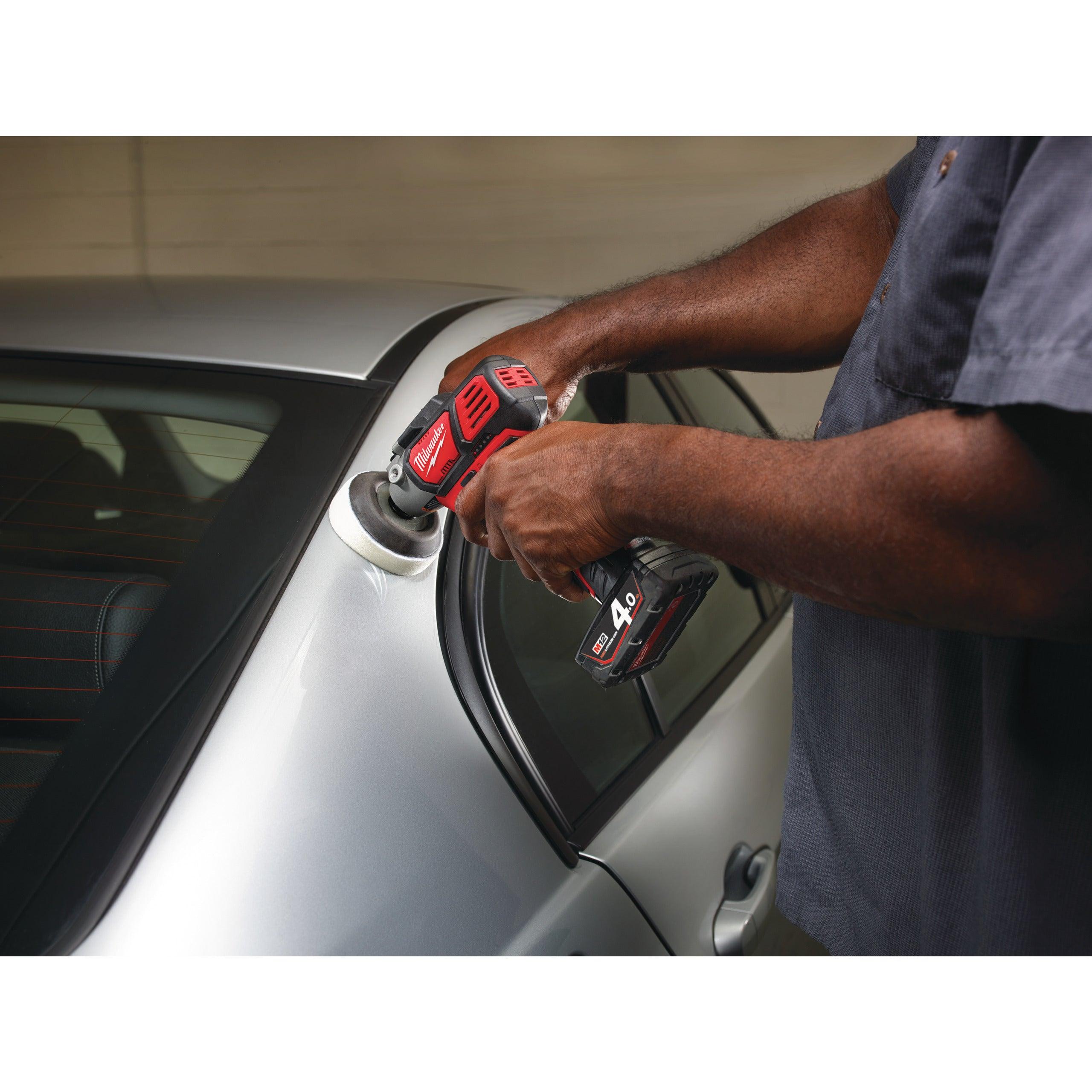 Mașină lustruit/șlefuit M12™ subcompactă Milwaukee M12BPS-0, cod 4933447791, fără acumulator, fără încărcător, fără cutie - BIG STORE (Dynamic Tools SRL)