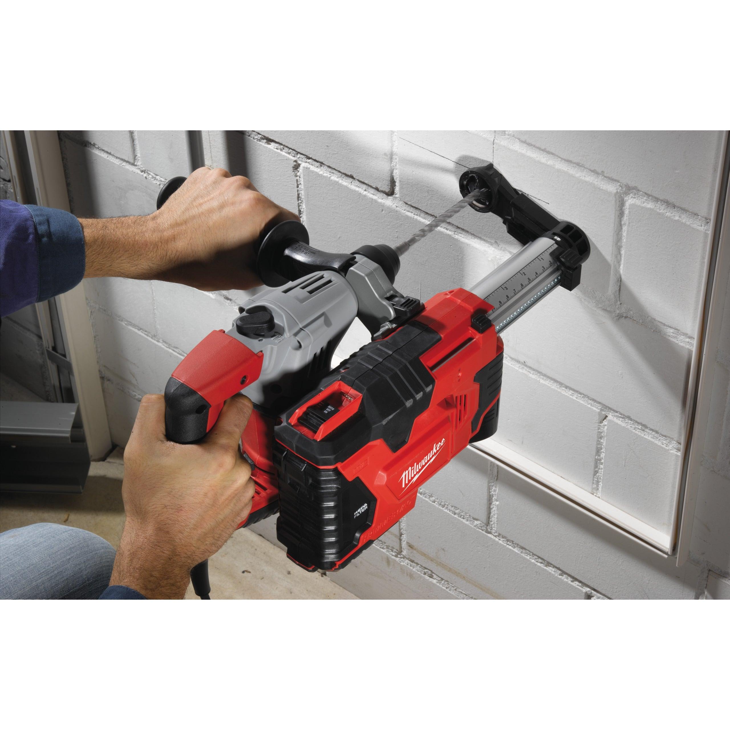 Aspirator universal pentru ciocane rotopercutoare M12™ Milwaukee M12DE-201X, cod 4933443003, 1 x M12 B2 acumulator, C12 C încărcător, cutie HD - BIG STORE (Dynamic Tools SRL)
