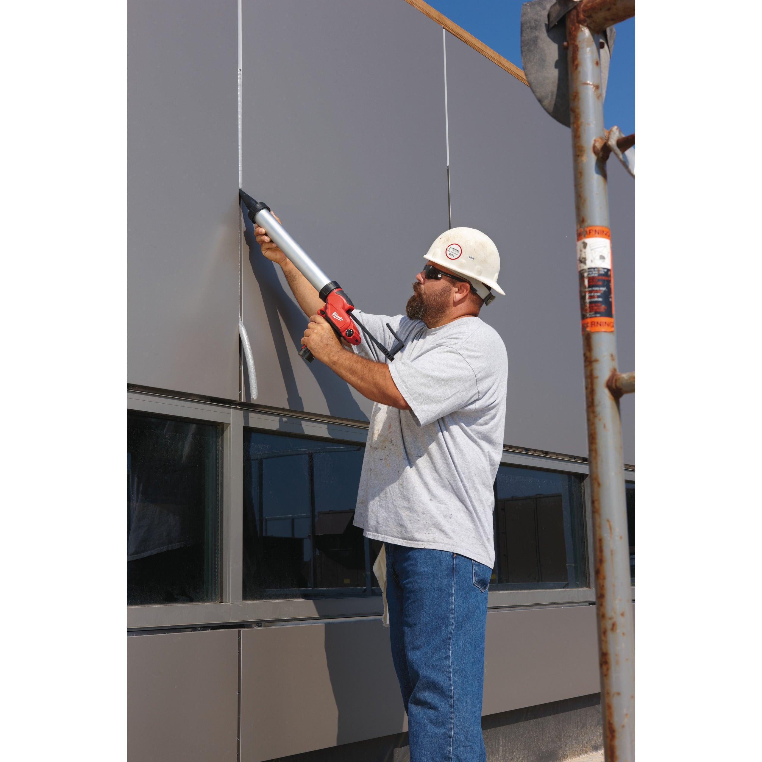 Pistol aplicare silicon subcompact 400 ml M12™ Milwaukee M12PCG/400A-0, cod 4933441780, fără acumulator, fără încărcător, geantă pentru scule - BIG STORE (Dynamic Tools SRL)