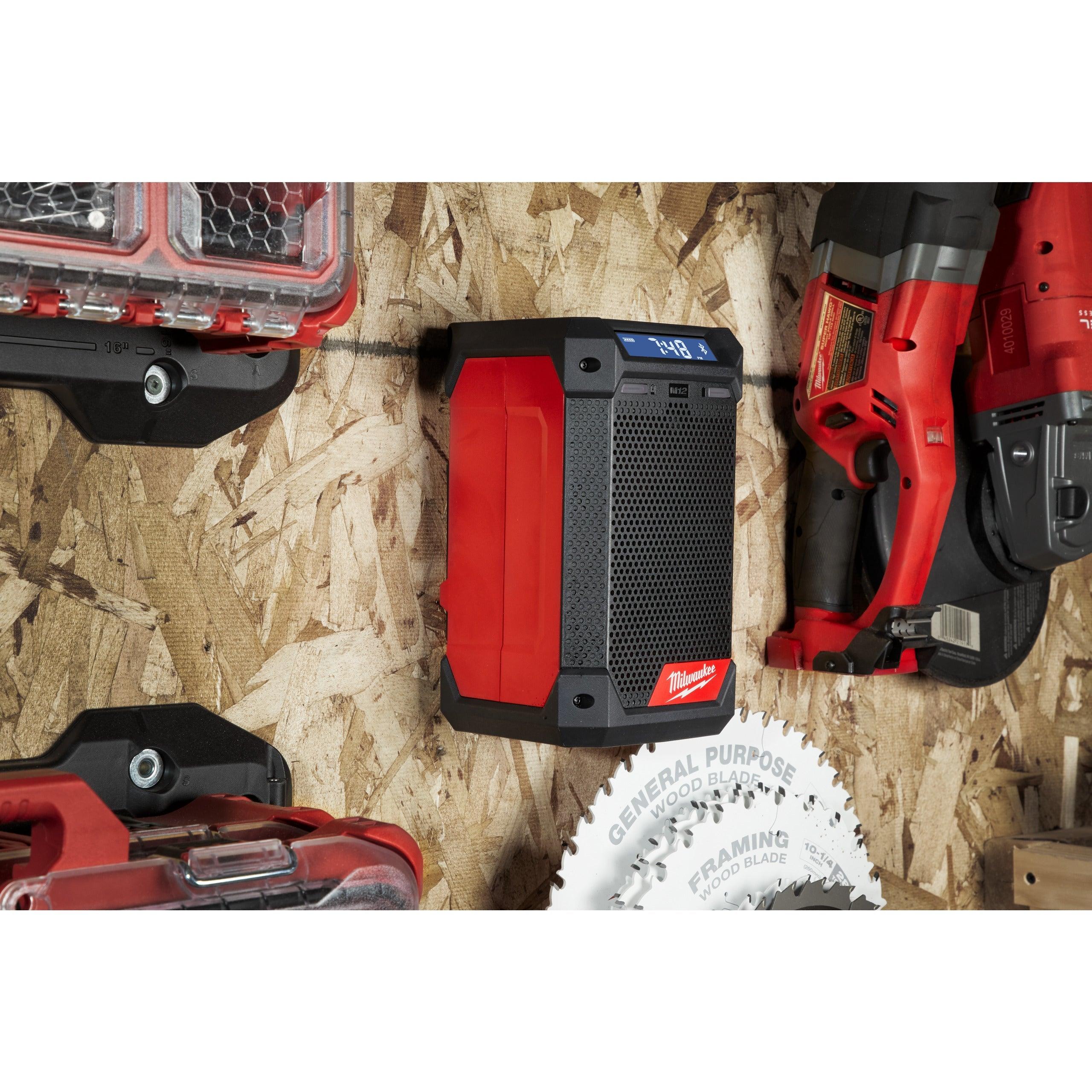 Radio încărcător DAB+ M12™ Milwaukee M12RCDAB+0, cod 4933472114, fără acumulator, fără încărcător, fără cutie - BIG STORE (Dynamic Tools SRL)
