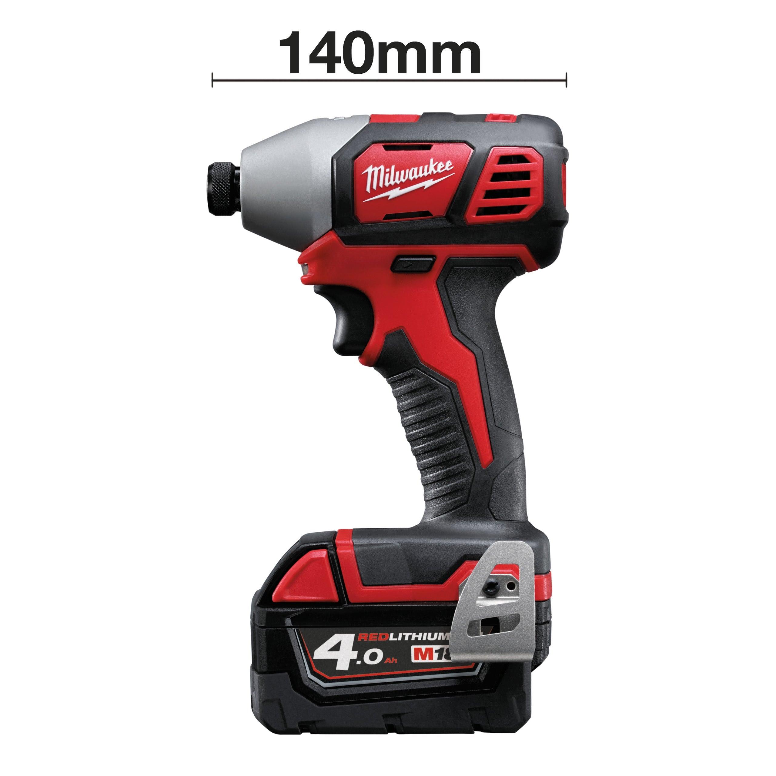 Mașină de înșurubat cu impact compactă 1/4″ Hex 180Nm 18V Milwaukee M18BID-402C, M18™, cod 4933443580, 2 x M18 B4 acumulator, M12-18 C încărcător, cutie plastic - BIG STORE (Dynamic Tools SRL)