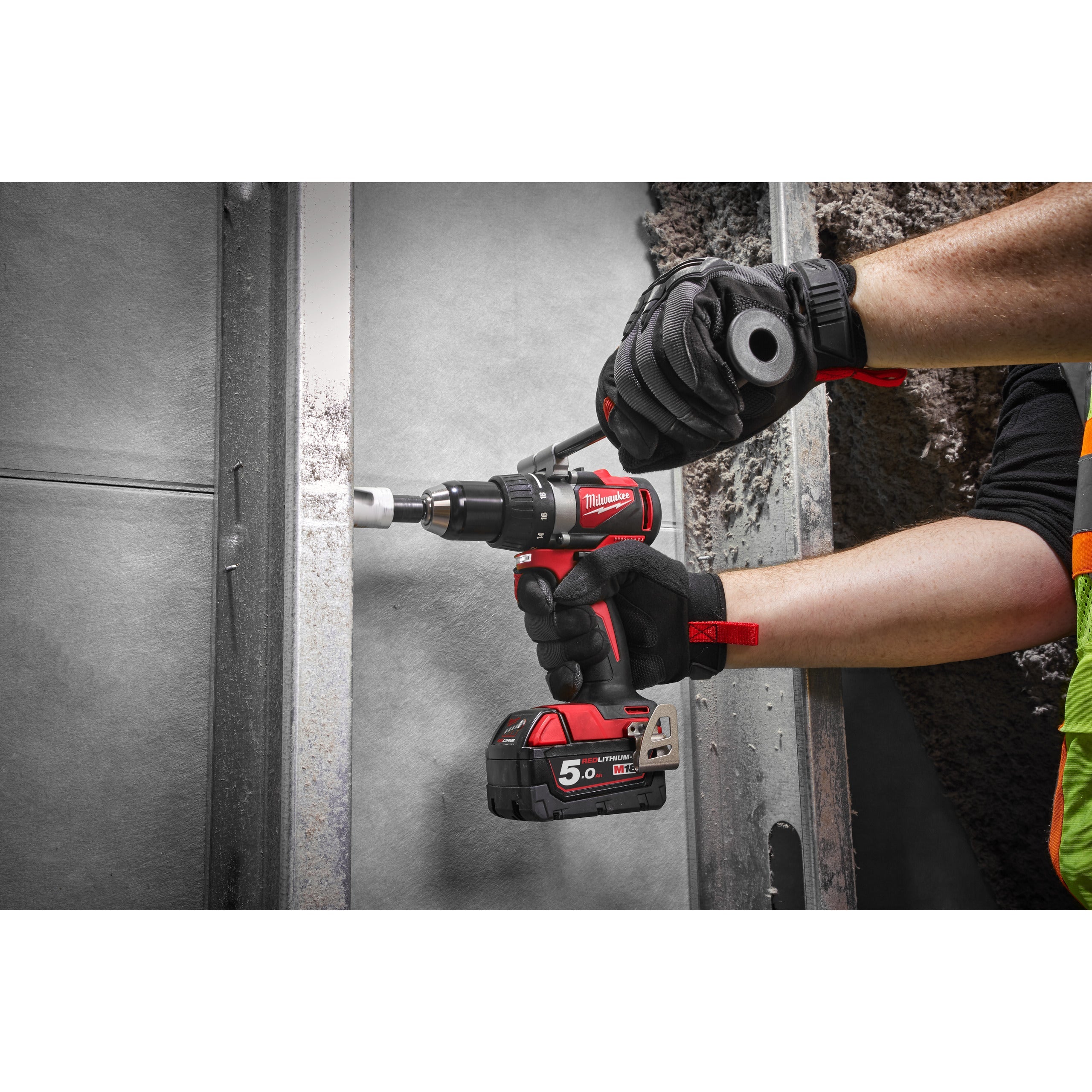 Mașină de găurit, cu motor fără perii M18™ Milwaukee M18BLDD2-0X, cod 4933464514, fără acumulator, fără încărcător, cutie HD - BIG STORE (Dynamic Tools SRL)