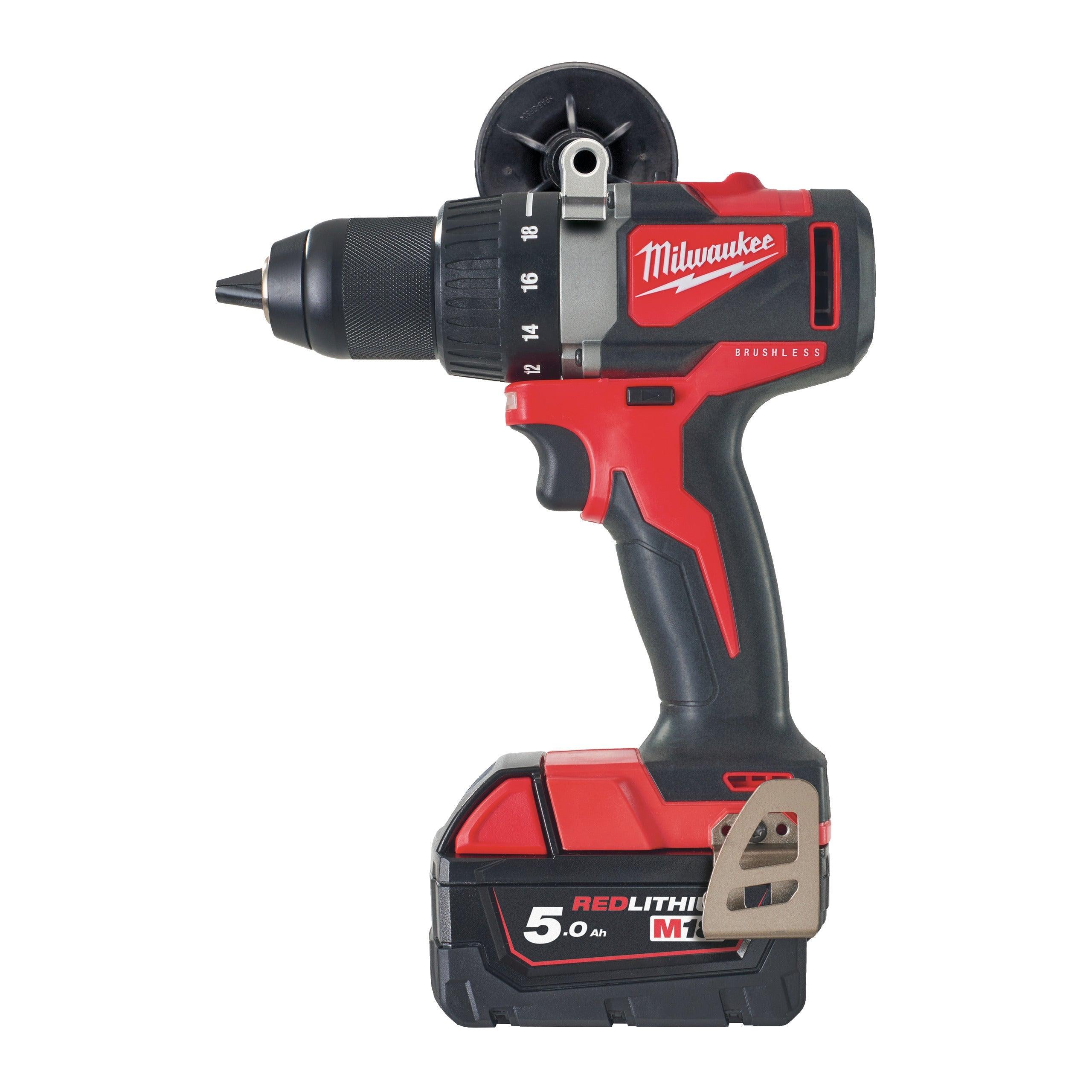 Mașină de găurit, cu motor fără perii M18™ Milwaukee M18BLDD2-502X, cod 4933464515, 2 x M18 B5 acumulator, M12-18 FC încărcător, cutie HD - BIG STORE (Dynamic Tools SRL)