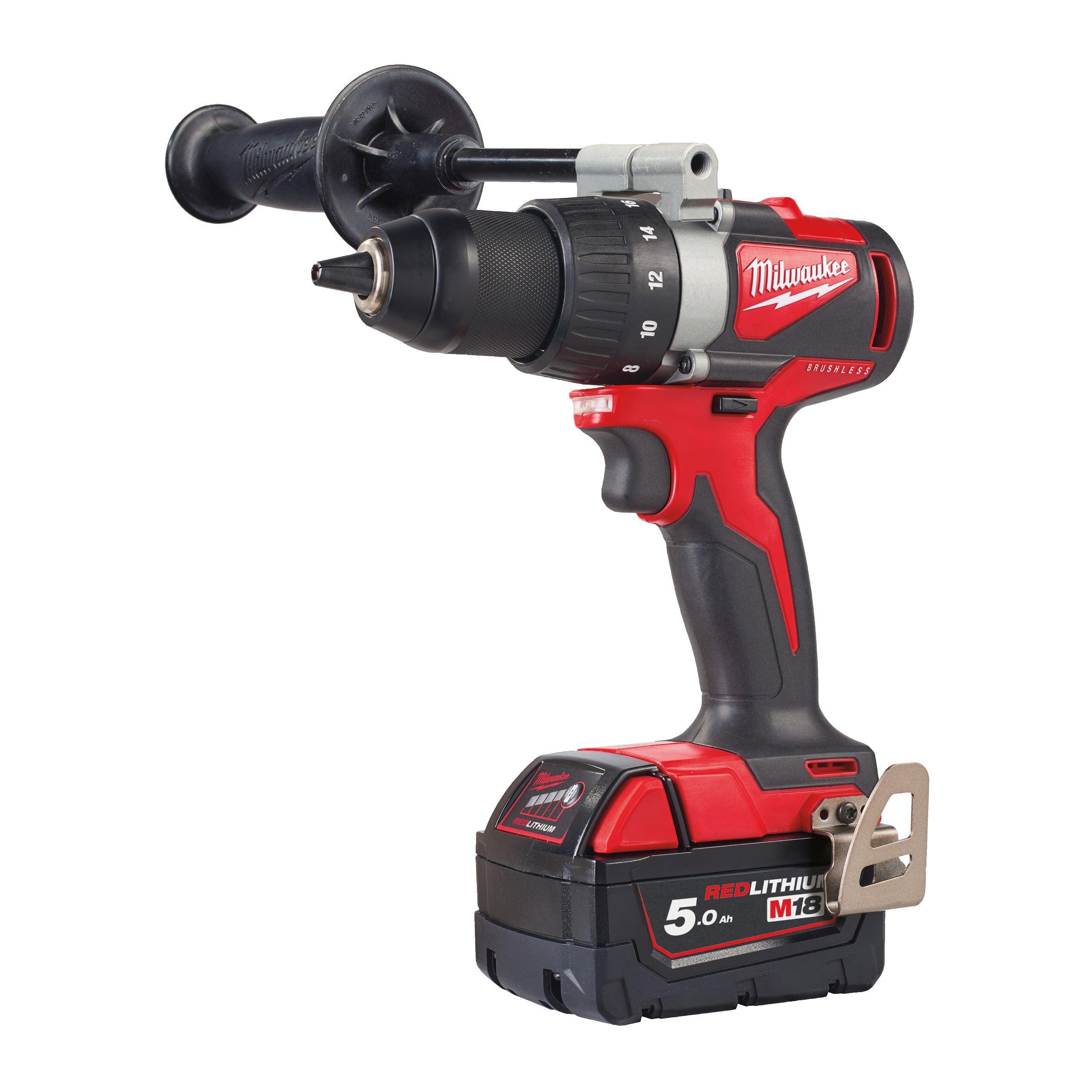Mașină de găurit, cu motor fără perii M18™ Milwaukee M18BLDD2-502X, cod 4933464515, 2 x M18 B5 acumulator, M12-18 FC încărcător, cutie HD - BIG STORE (Dynamic Tools SRL)