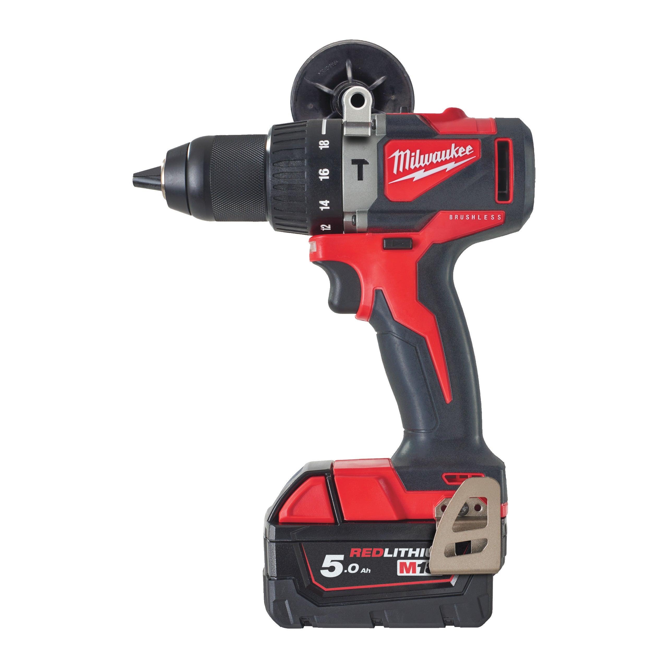 Mașină de găurit cu percuție, cu motor fără perii M18™ Milwaukee M18BLPD2-502X, cod 4933464517, 2 x M18 B5 acumulator, M12-18 FC încărcător, cutie HD - BIG STORE (Dynamic Tools SRL)