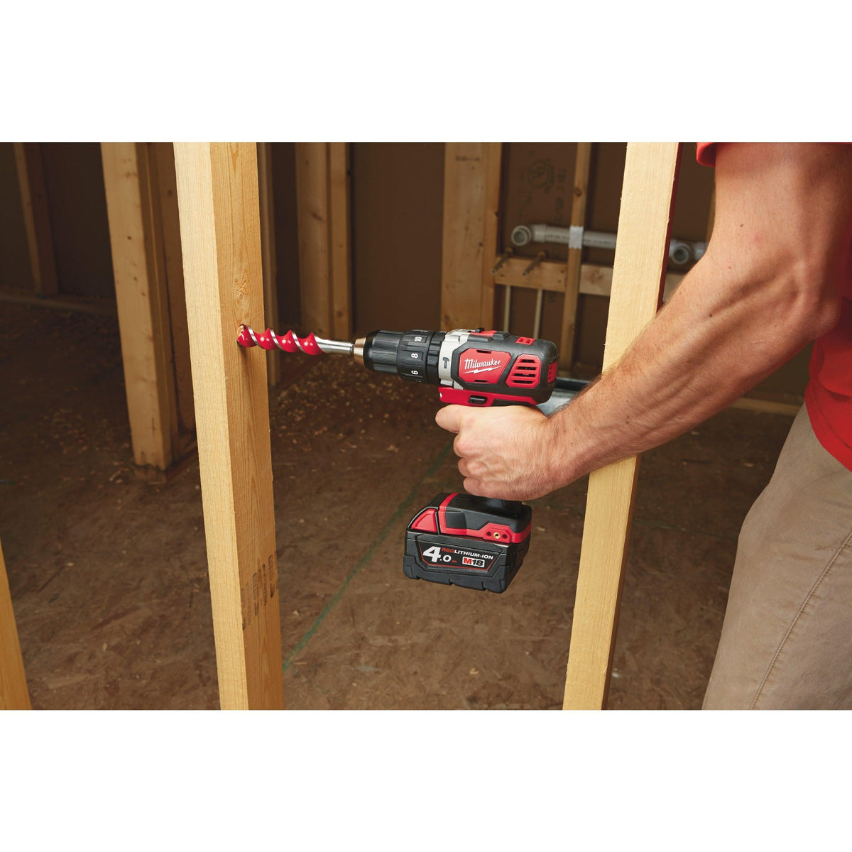 Mașină de găurit cu percuție compactă M18™ Milwaukee M18BPD-402C, cod 4933443520, 2 x M18 B4 acumulator, M12-18 C încărcător, cutie plastic - BIG STORE (Dynamic Tools SRL)
