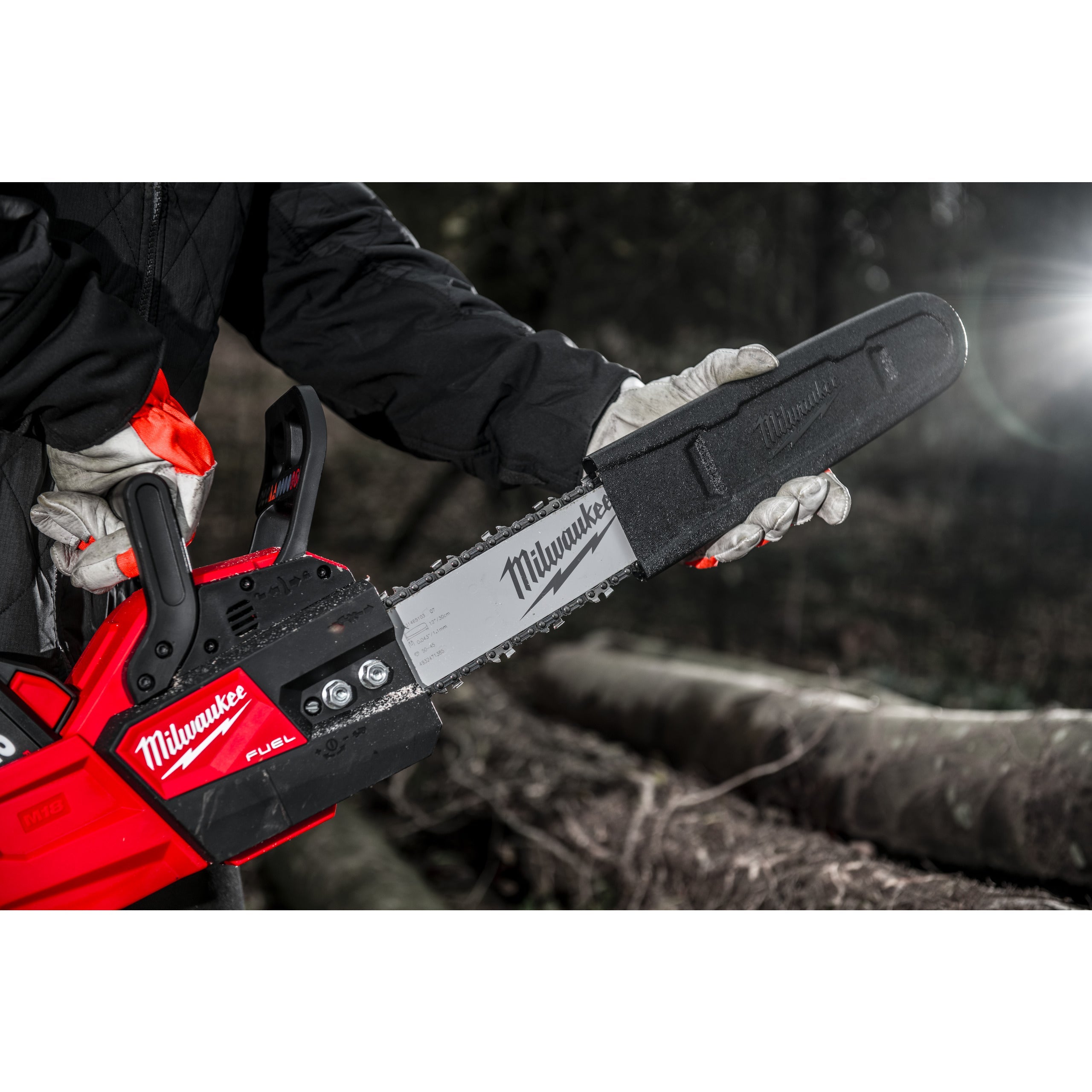 Fierăstrău cu lanț 30 cm M18 FUEL™ Milwaukee M18FCHSC-121, cod 4933471442, 1 x M18 HB12 acumulator, M12-18 FC încărcător, fără cutie - BIG STORE (Dynamic Tools SRL)