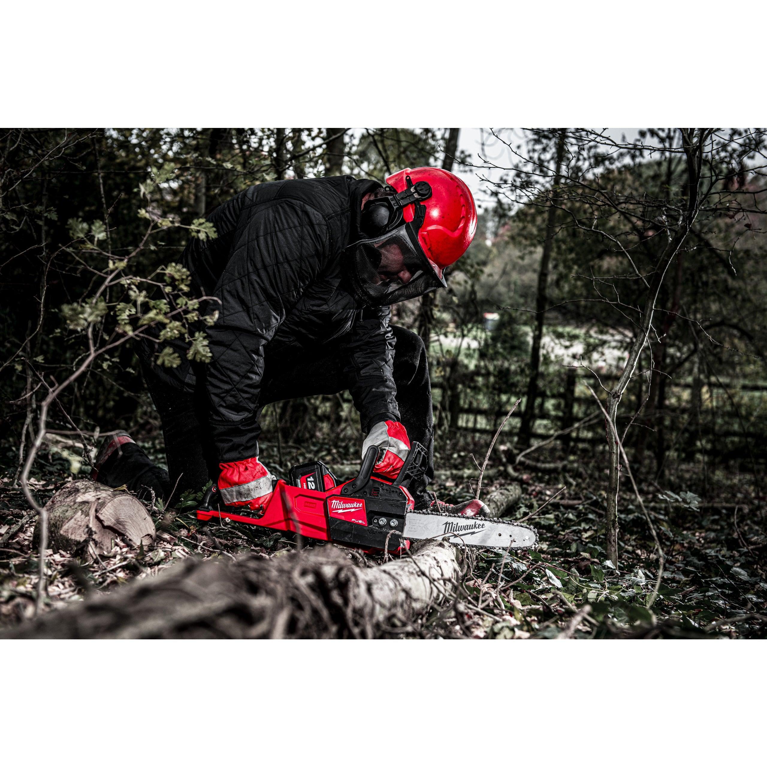 Fierăstrău cu lanț 30 cm M18 FUEL™ Milwaukee M18FCHSC-121, cod 4933471442, 1 x M18 HB12 acumulator, M12-18 FC încărcător, fără cutie - BIG STORE (Dynamic Tools SRL)
