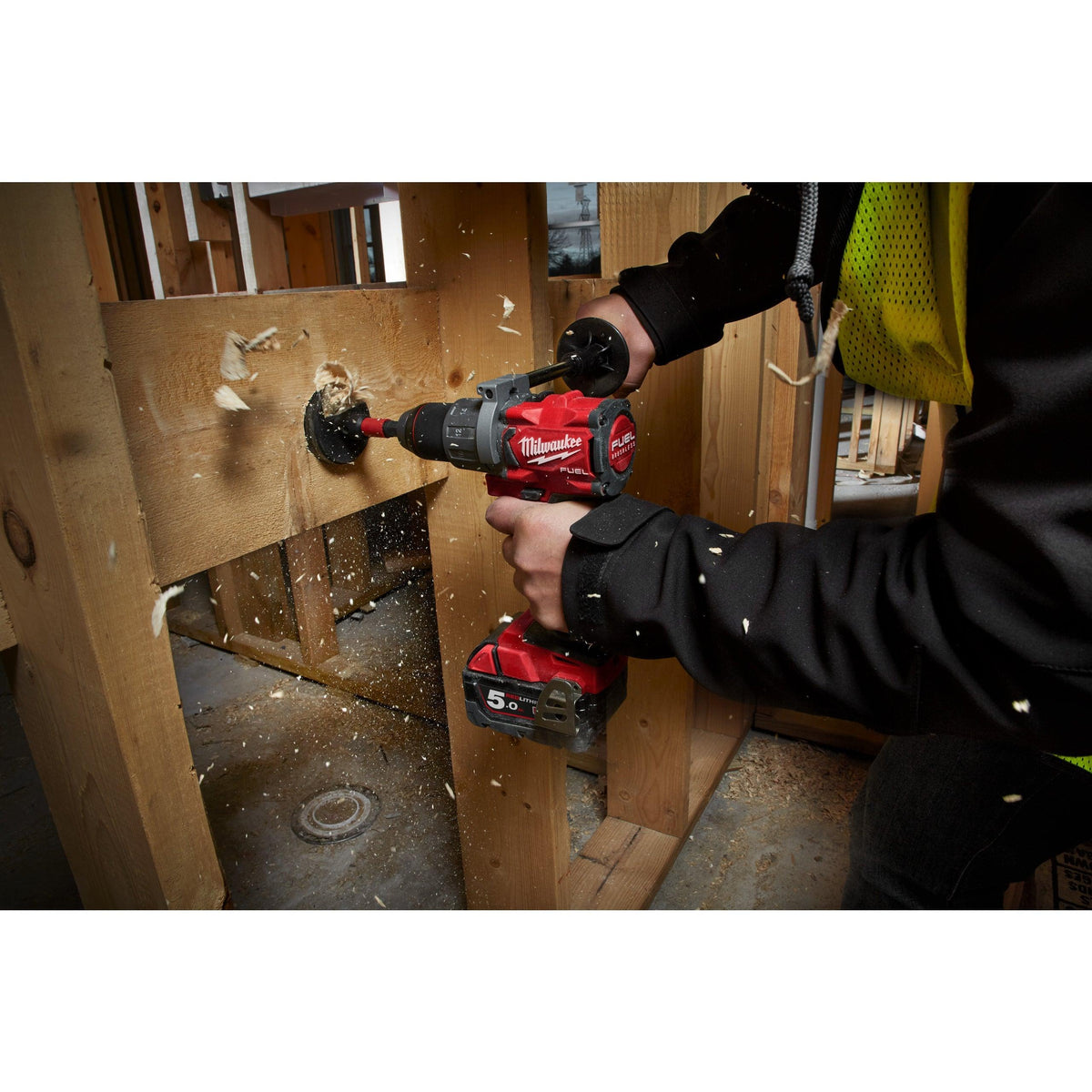 Mașină de găurit M18 Fuel™ Milwaukee M18FDD2-502X, cod 4933464267, 2 x M18 B5 acumulator, M12-18 FC încărcător, cutie HD - BIG STORE (Dynamic Tools SRL)