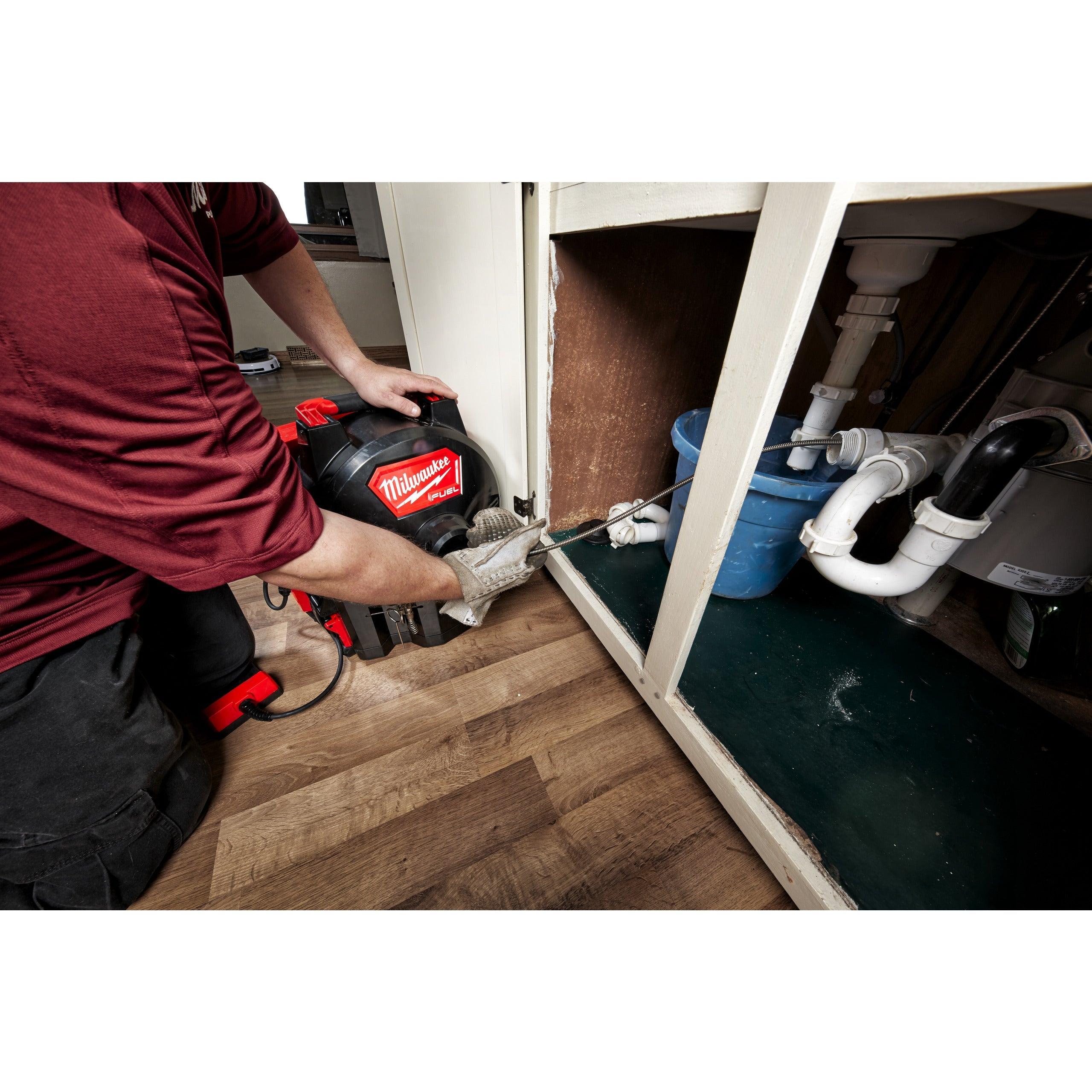 Mașină desfundat țevi autonomă 13 mm M18 FUEL™ Milwaukee M18FFSDC13-0, fără acumulator, fără încărcător, fără cutie, cod 4933459708 - BIG STORE (Dynamic Tools SRL)