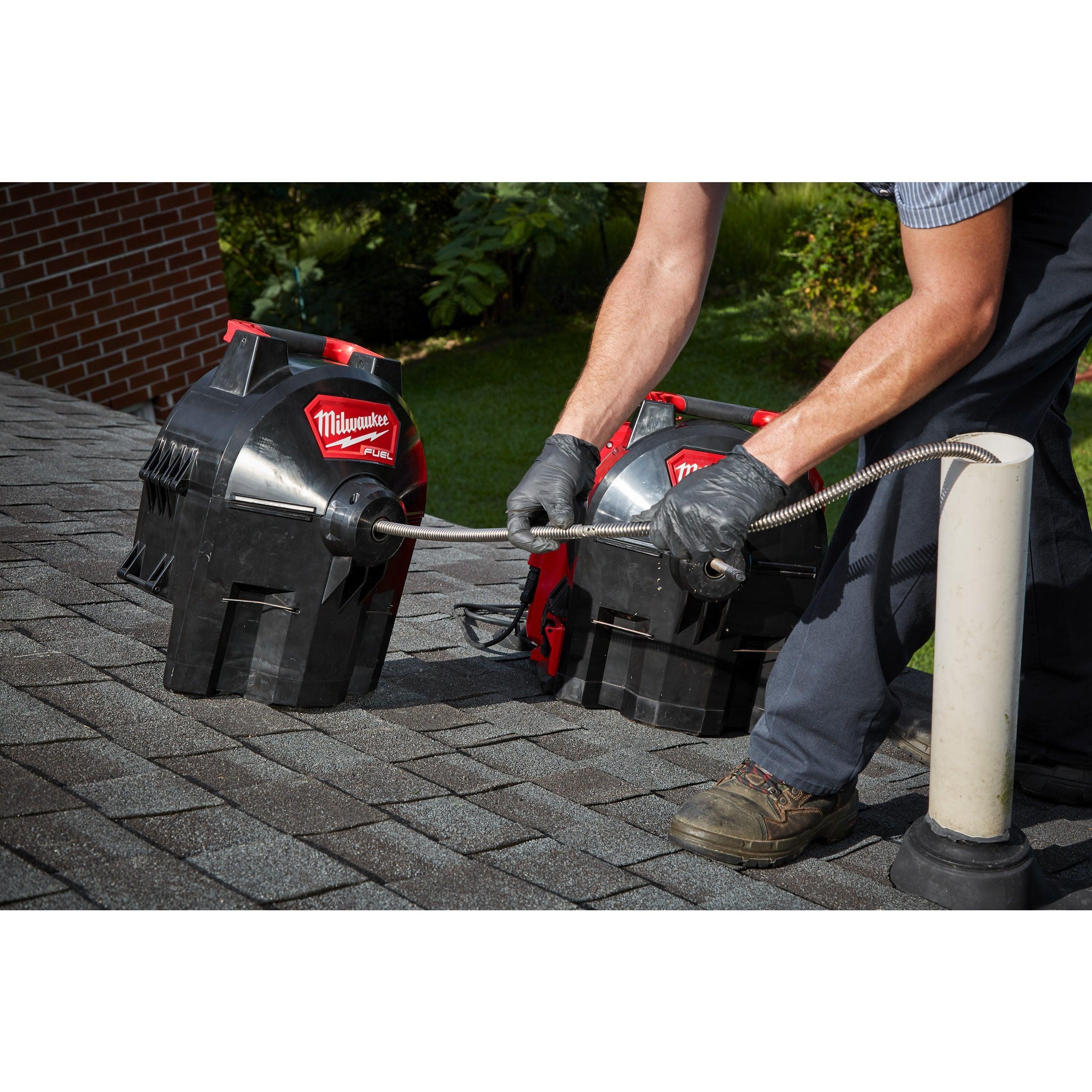 Mașină desfundat țevi autonomă 13 mm M18 FUEL™ Milwaukee M18FFSDC13-0, fără acumulator, fără încărcător, fără cutie, cod 4933459708 - BIG STORE (Dynamic Tools SRL)